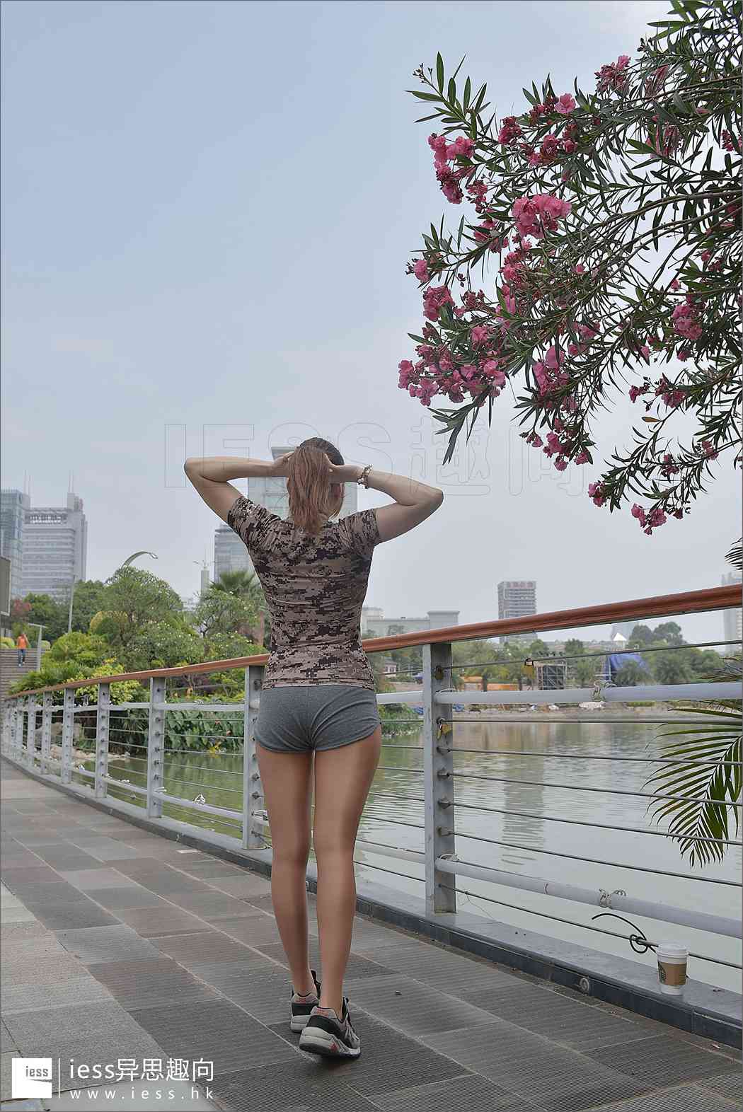 图片[14]-[IESS异思趣向] 2017.07.18 丝足便当121：《我的私教和她的油亮丝袜2》赵老师 在线浏览 – 速更版-美库