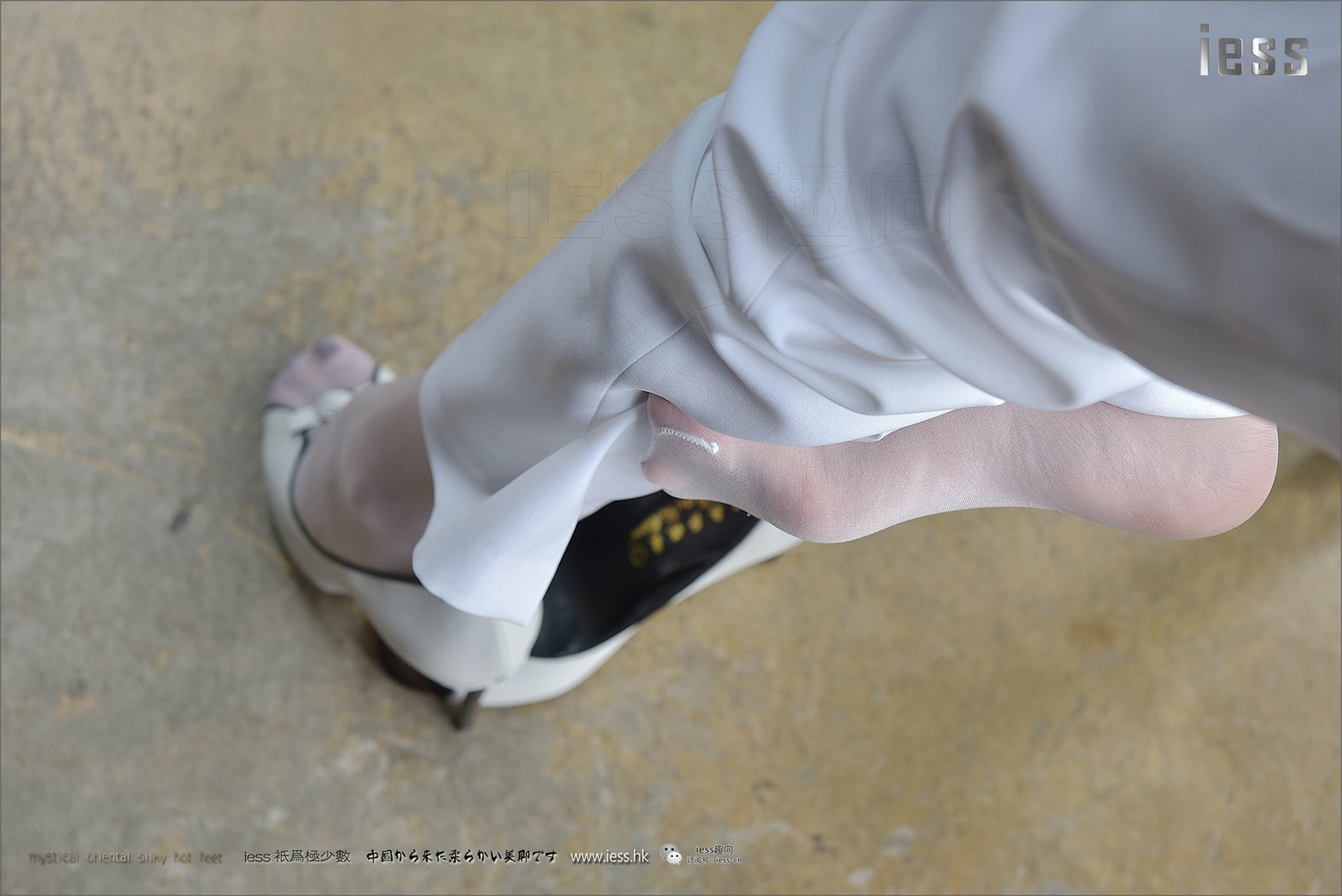 图片[92]-[IESS异思趣向] 2017.07.20 丝足便当123：《我的思绪一片空白》宛平 在线浏览 – 速更版-美库