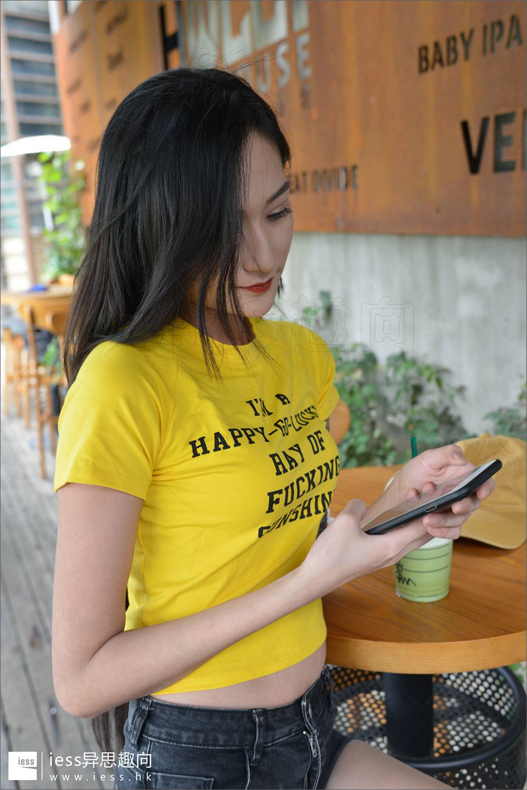 图片[42]-[IESS异思趣向] 2017.08.05 丝足便当129：《不看花臂，看大腿》潇潇 在线浏览 – 速更版-美库