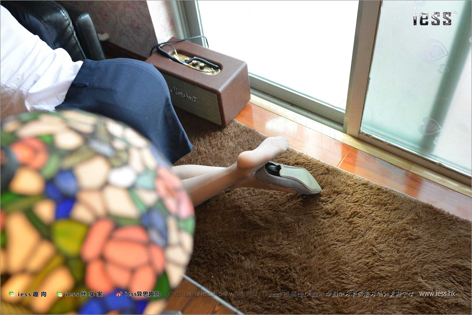 图片[80]-[IESS异思趣向] 2017.08.17 丝足便当135：《穿平底鞋的灰丝OL》新模momo 在线浏览 – 速更版-美库