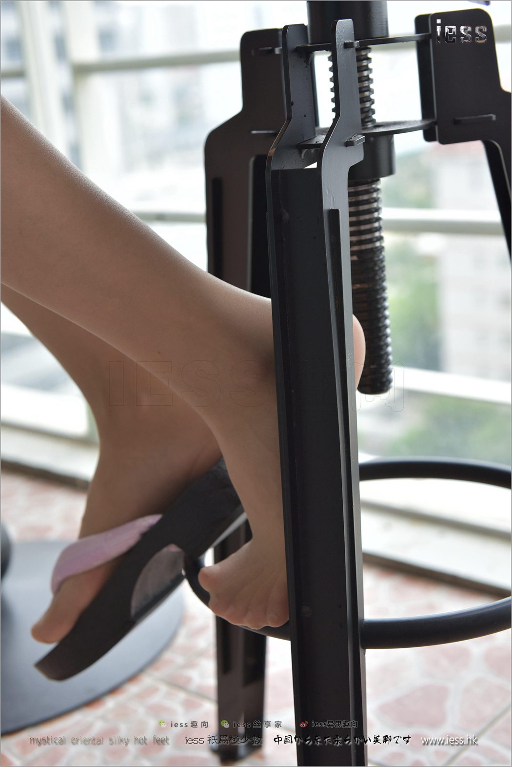 图片[26]-[IESS异思趣向] 2017.08.15 丝足便当134：《和服、木屐与菜干》新模momo 在线浏览 – 速更版-美库