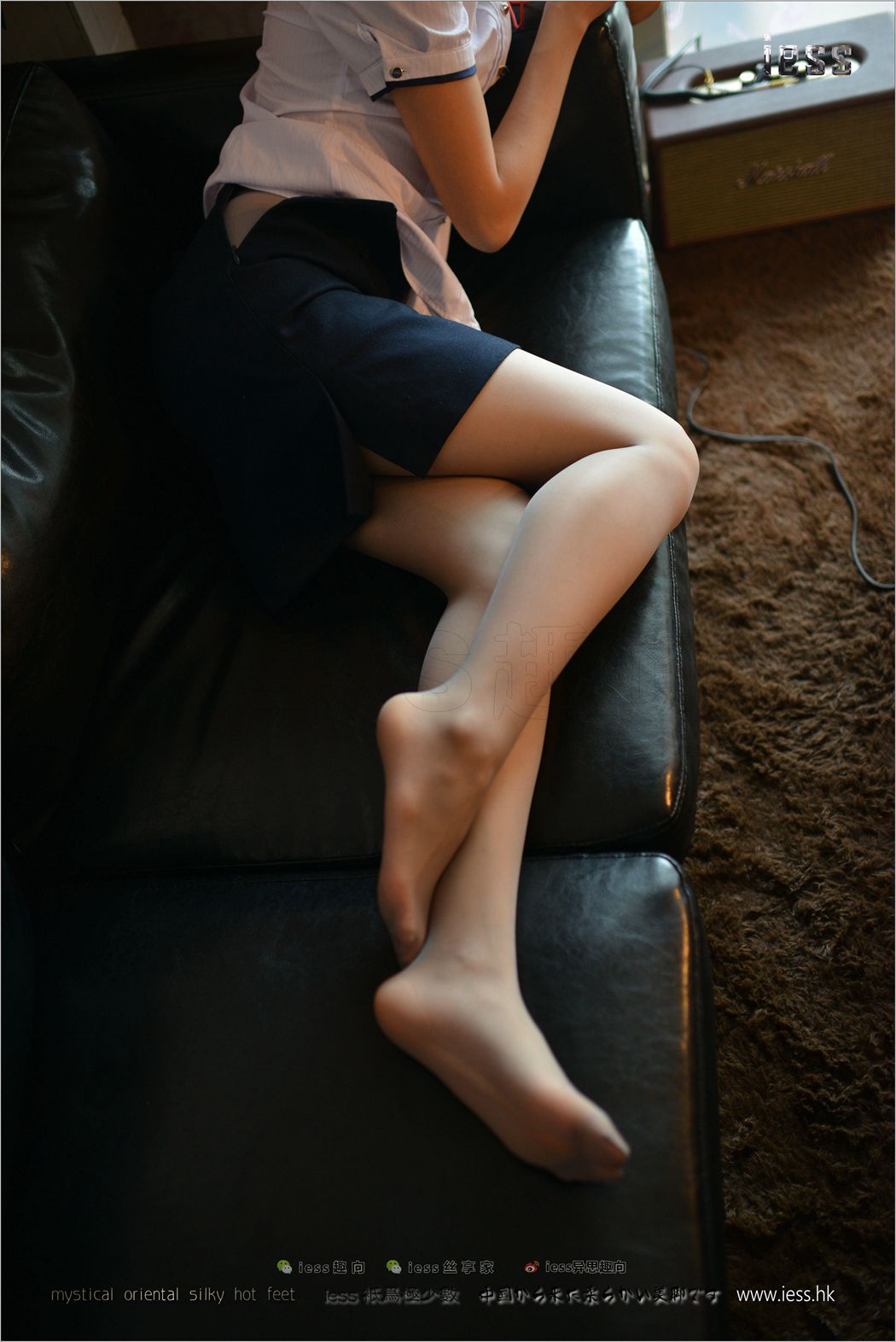 图片[52]-[IESS异思趣向] 2017.08.17 丝足便当135：《穿平底鞋的灰丝OL》新模momo 在线浏览 – 速更版-美库