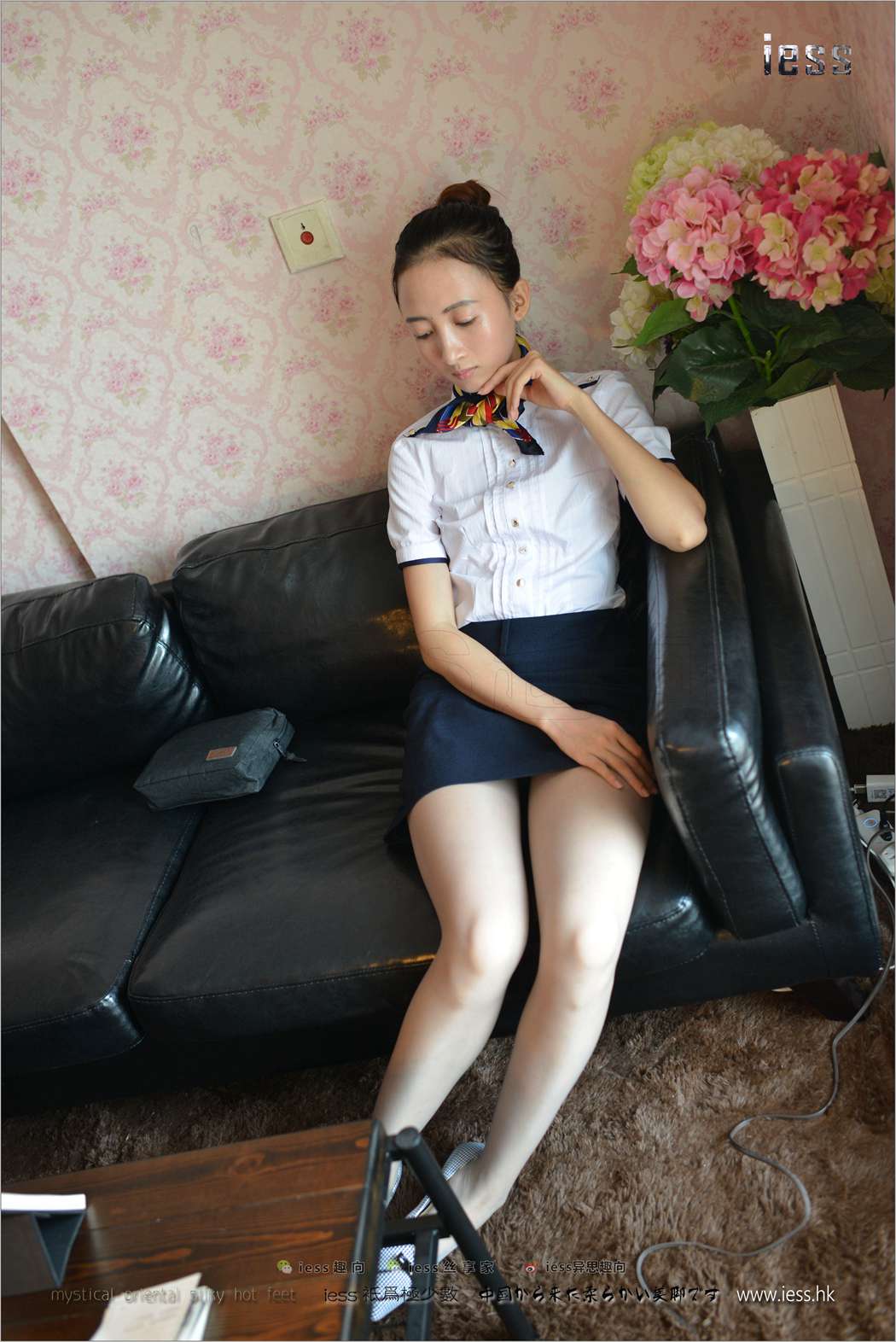 图片[58]-[IESS异思趣向] 2017.08.17 丝足便当135：《穿平底鞋的灰丝OL》新模momo 在线浏览 – 速更版-美库