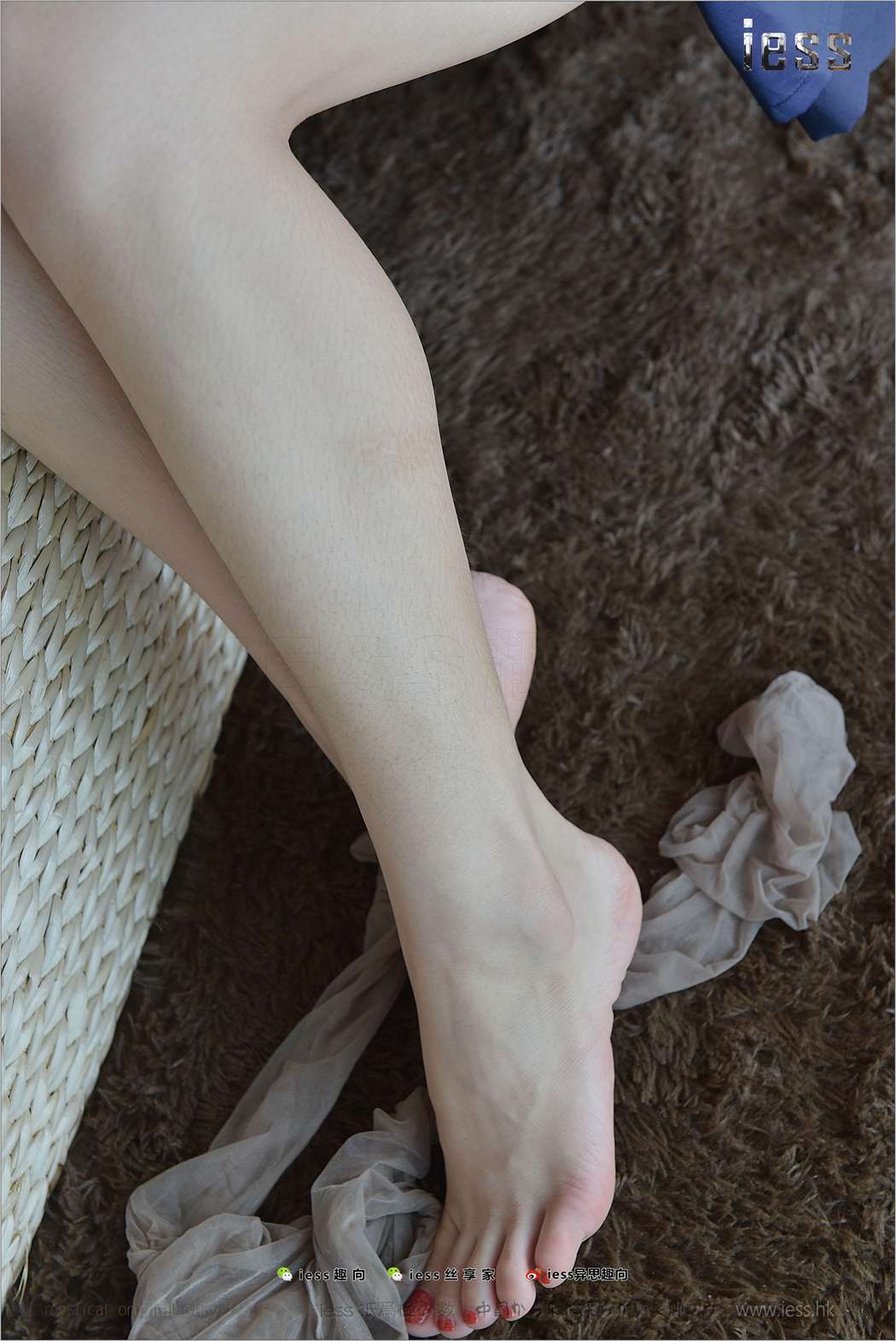 图片[33]-[IESS异思趣向] 2017.08.27 丝足便当146：《裸足白凉拖》珊珊 在线浏览 – 速更版-美库
