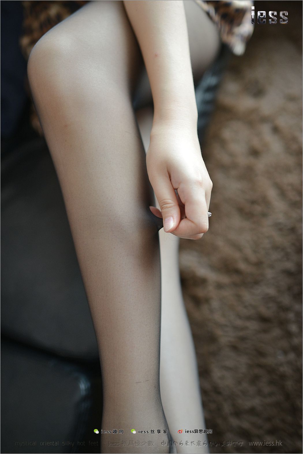图片[27]-[IESS异思趣向] 2017.10.17 丝足便当162：《人妻的黑丝脚》芳芳 在线浏览 – 速更版-美库