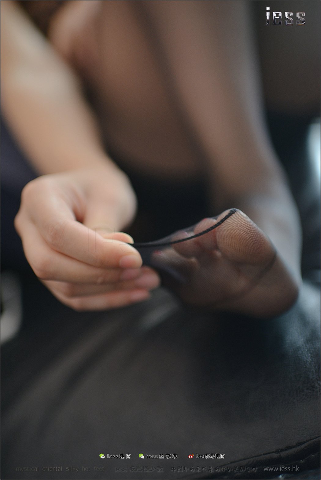 图片[18]-[IESS异思趣向] 2017.10.17 丝足便当162：《人妻的黑丝脚》芳芳 在线浏览 – 速更版-美库