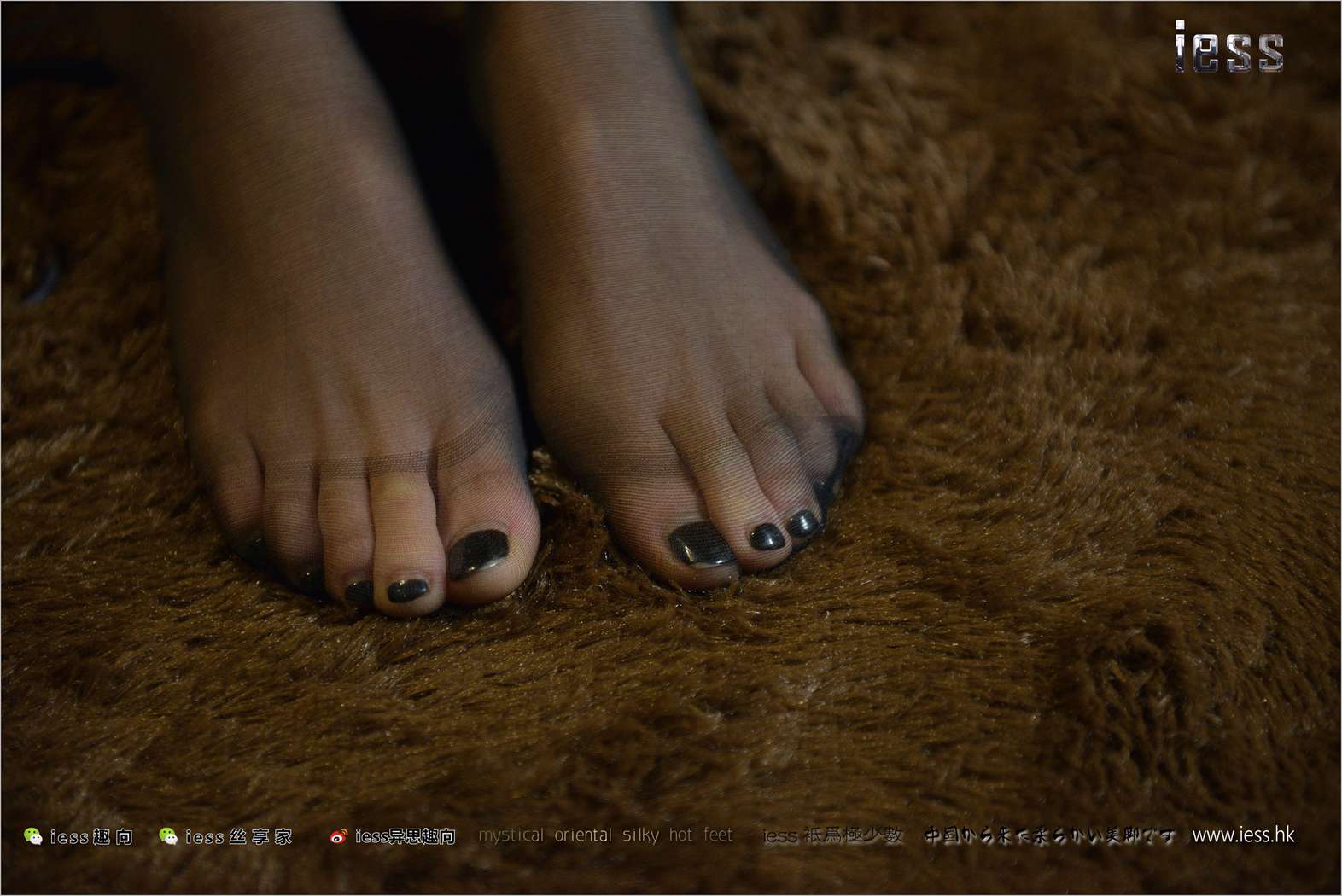 图片[65]-[IESS异思趣向] 2017.11.14 丝足便当168：《黑丝女神黑丝秀》潇潇 在线浏览 – 速更版-美库