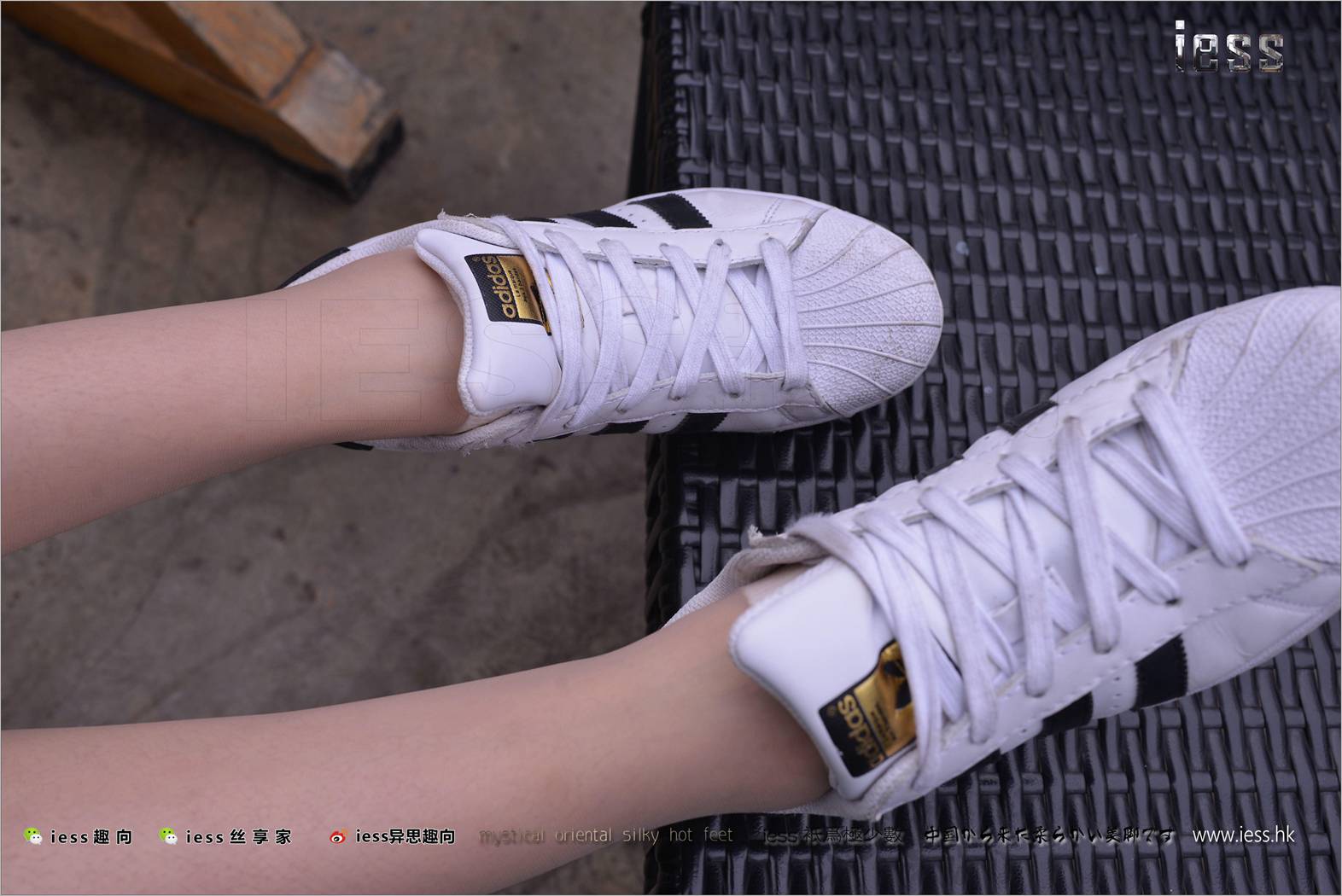 图片[36]-[IESS异思趣向] 2017.11.29 丝足便当172：《丝袜棉袜贝壳头》双十一特辑 圆叔叔 在线浏览 – 速更版-美库
