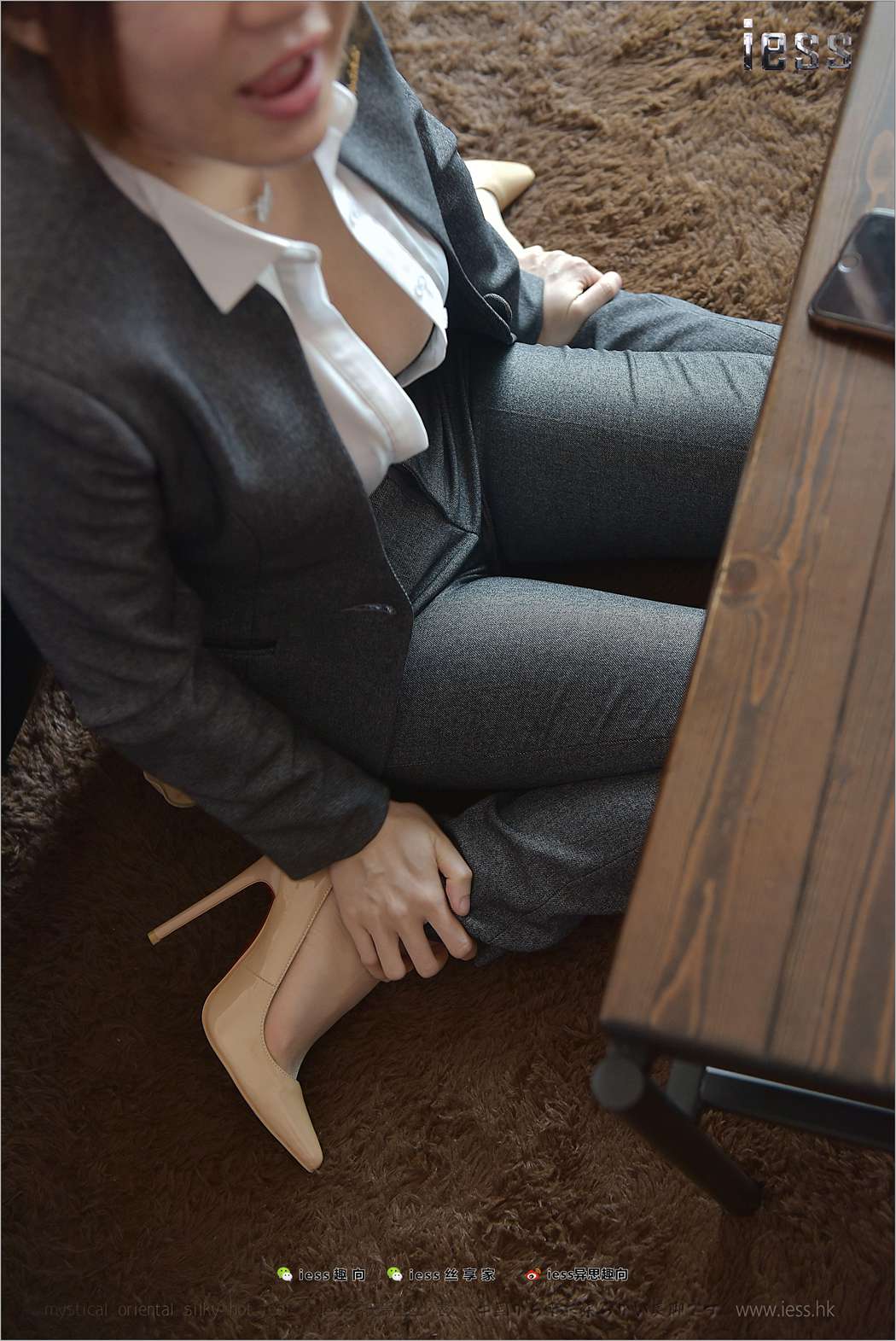 图片[50]-[IESS异思趣向] 2017.12.03 丝足便当174：《找钥匙 I 》赵老师 概念型作品 在线浏览 – 速更版-美库