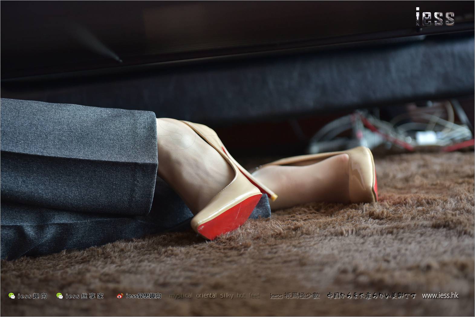 图片[92]-[IESS异思趣向] 2017.12.03 丝足便当174：《找钥匙 I 》赵老师 概念型作品 在线浏览 – 速更版-美库