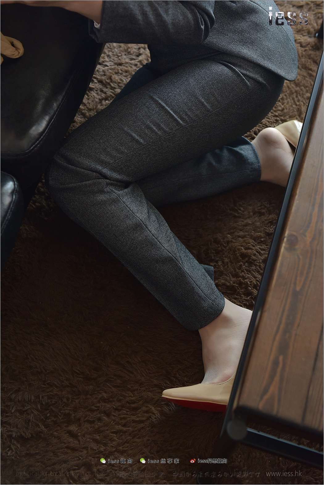 图片[32]-[IESS异思趣向] 2017.12.03 丝足便当174：《找钥匙 I 》赵老师 概念型作品 在线浏览 – 速更版-美库