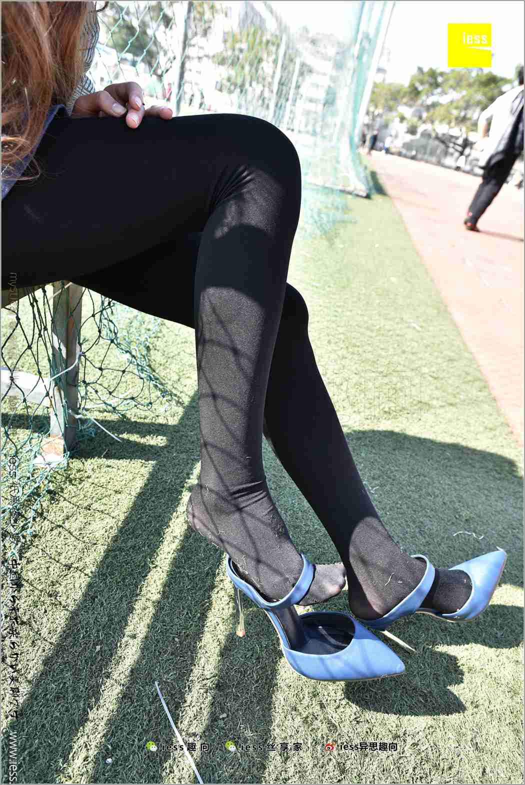 图片[61]-[IESS异思趣向] 2017.12.25 丝足便当182：《厚黑丝的“透肉”诱惑》静静 在线浏览 – 速更版-美库