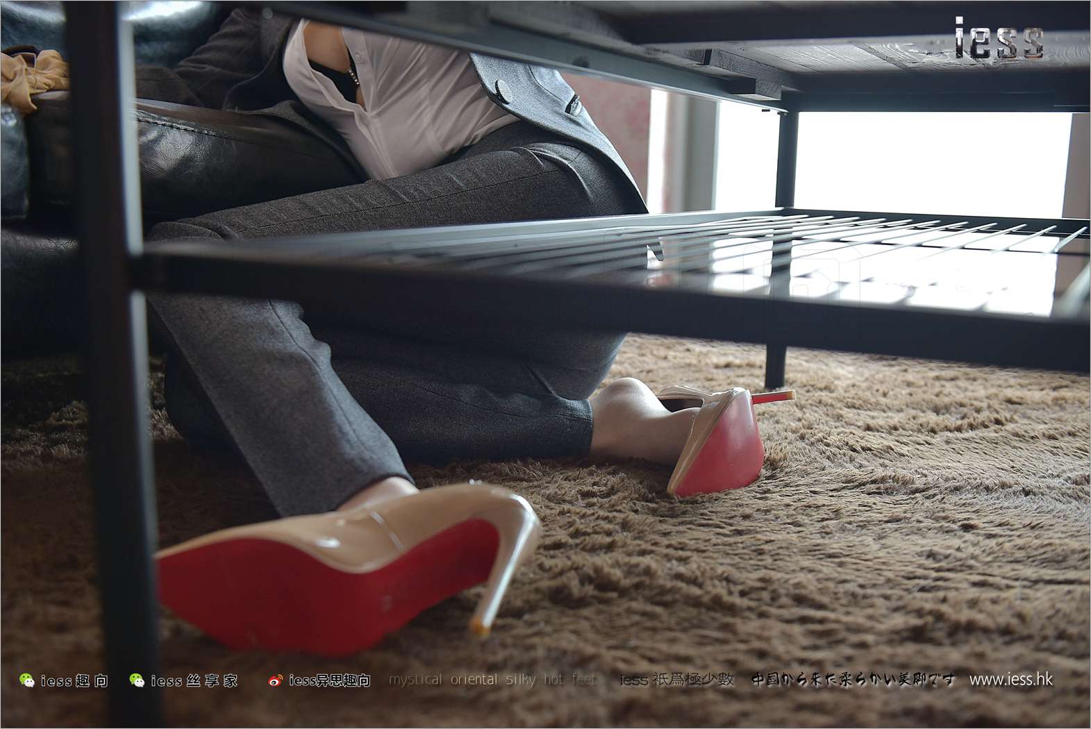 图片[61]-[IESS异思趣向] 2017.12.03 丝足便当174：《找钥匙 I 》赵老师 概念型作品 在线浏览 – 速更版-美库