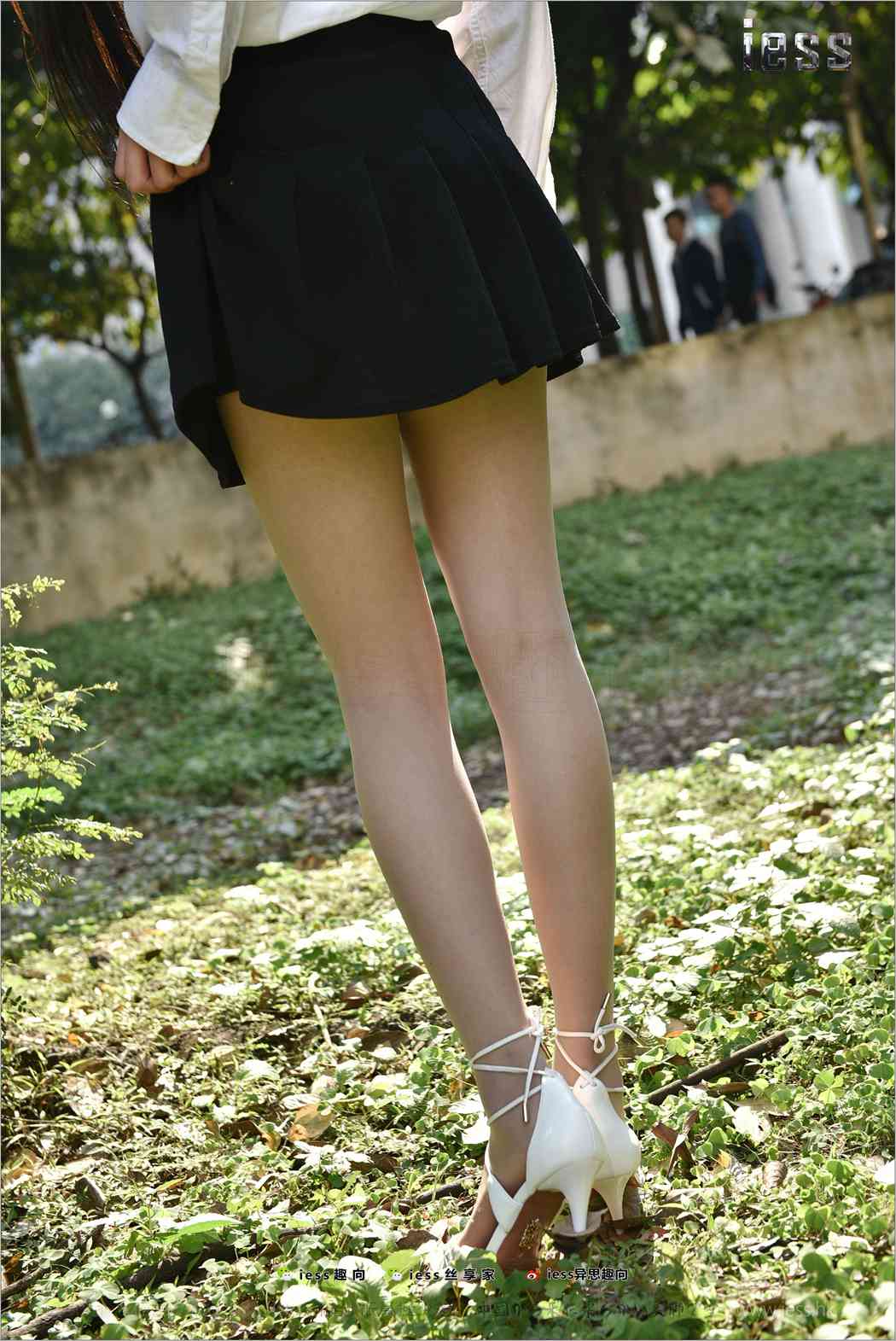图片[60]-[IESS异思趣向] 2018.01.21 丝足便当189：若琪《第一次穿高跟鞋》 在线浏览 – 速更版-美库