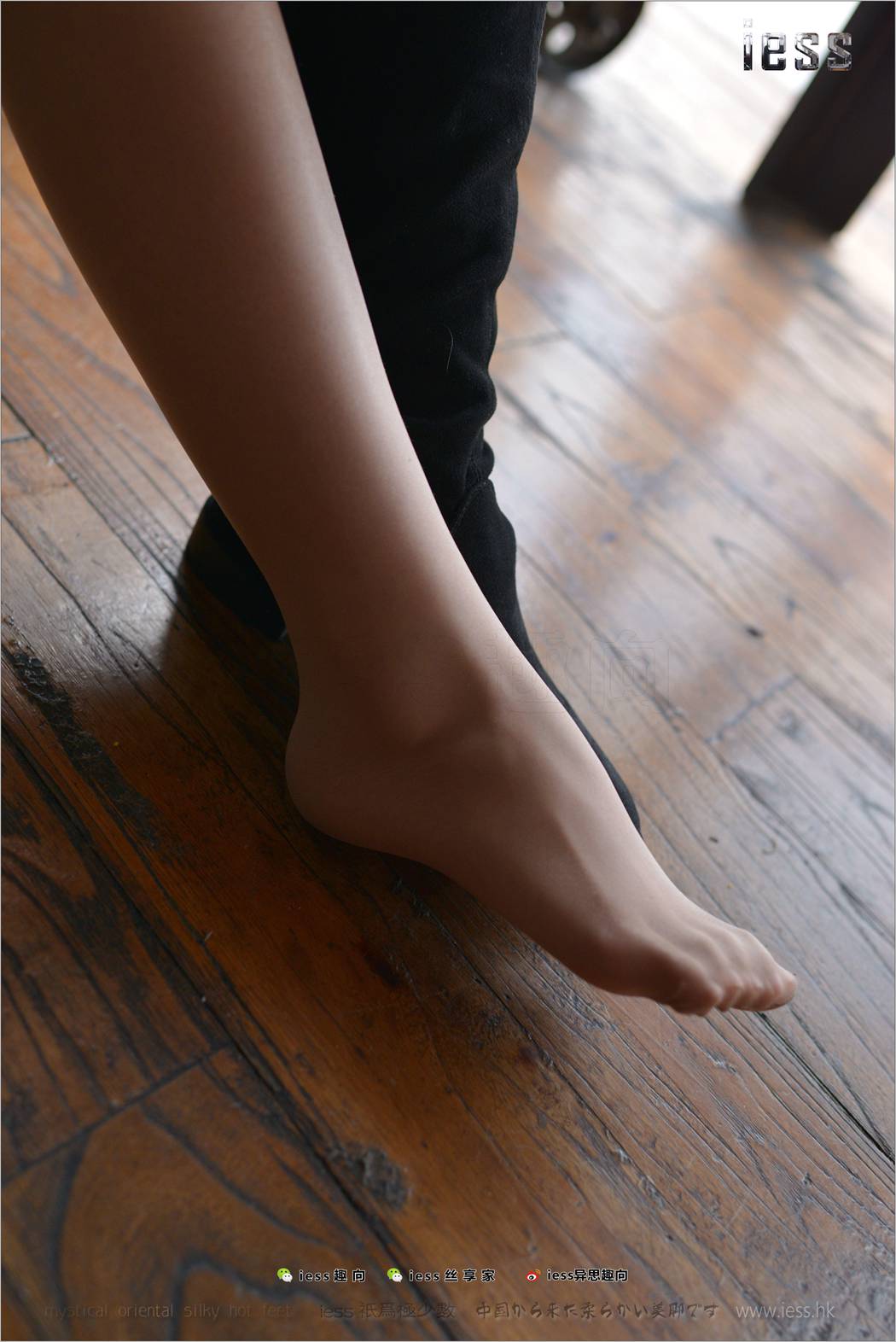 图片[11]-[IESS异思趣向] 2018.01.23 丝足便当190：《过膝长靴-王的诱惑1》馨月 在线浏览 – 速更版-美库