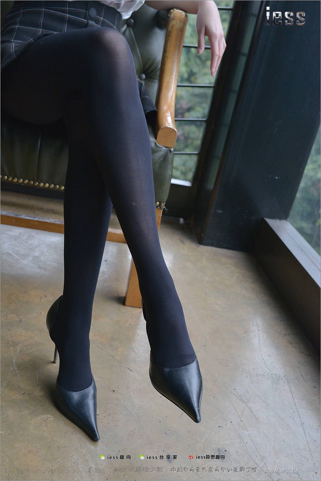 图片[49]-[IESS异思趣向] 2018.02.02 丝足便当195：《50D厚黑丝和超尖头高跟》若琪 在线浏览 – 速更版-美库