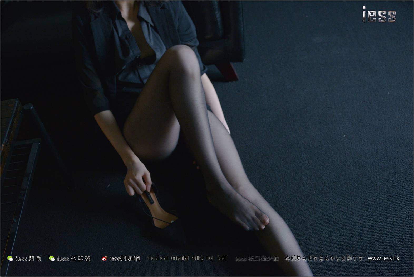 图片[22]-[IESS异思趣向] 2018.01.30 丝足便当193：《小莫的暗调黑丝④》小莫 在线浏览 – 速更版-美库