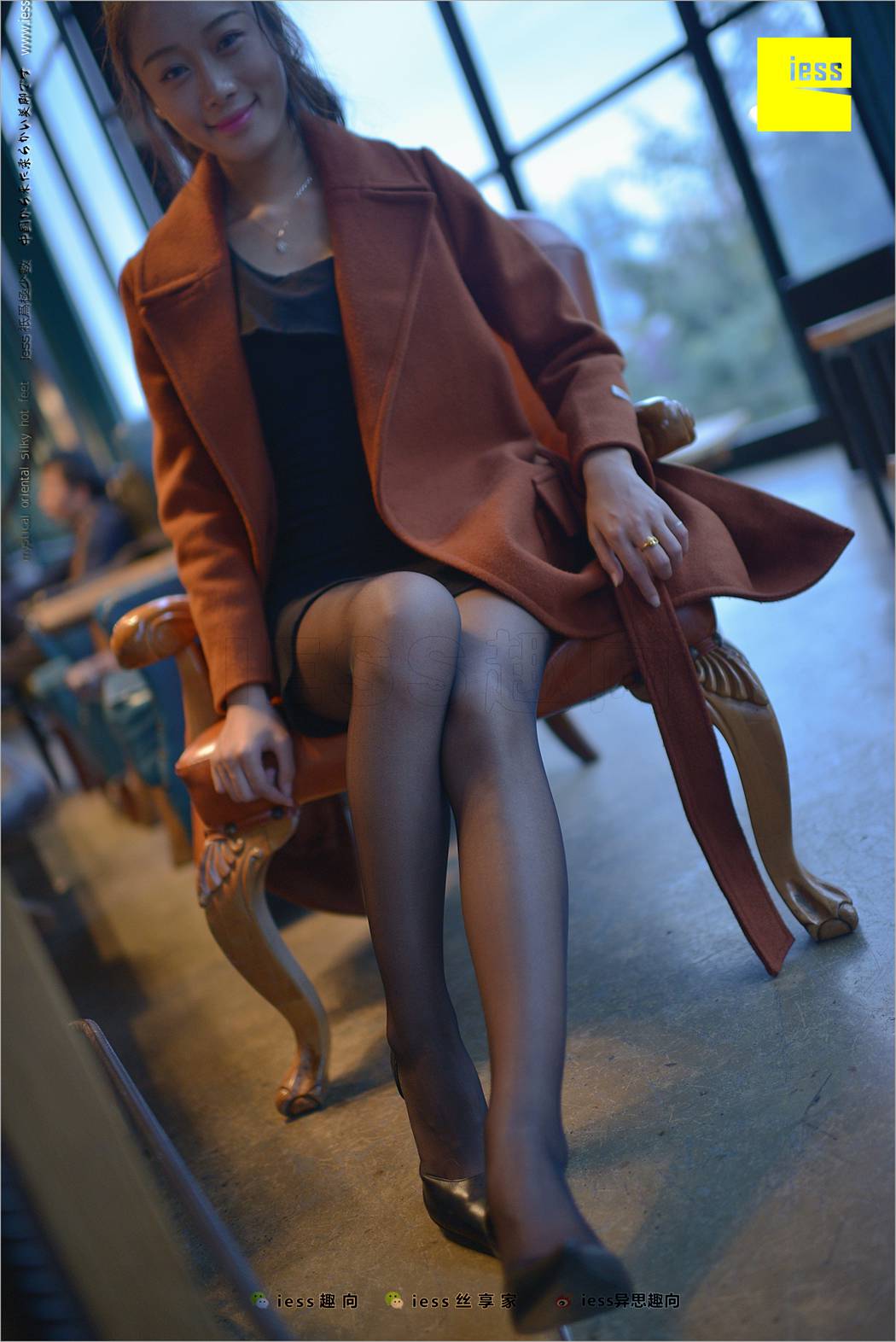 图片[11]-[IESS异思趣向] 2018.03.20 丝足便当209：《小黑妞的黑丝美腿》小黑妹静静 在线浏览 – 速更版-美库