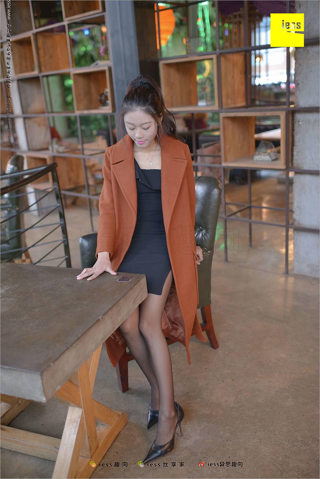 图片[83]-[IESS异思趣向] 2018.03.20 丝足便当209：《小黑妞的黑丝美腿》小黑妹静静 在线浏览 – 速更版-美库