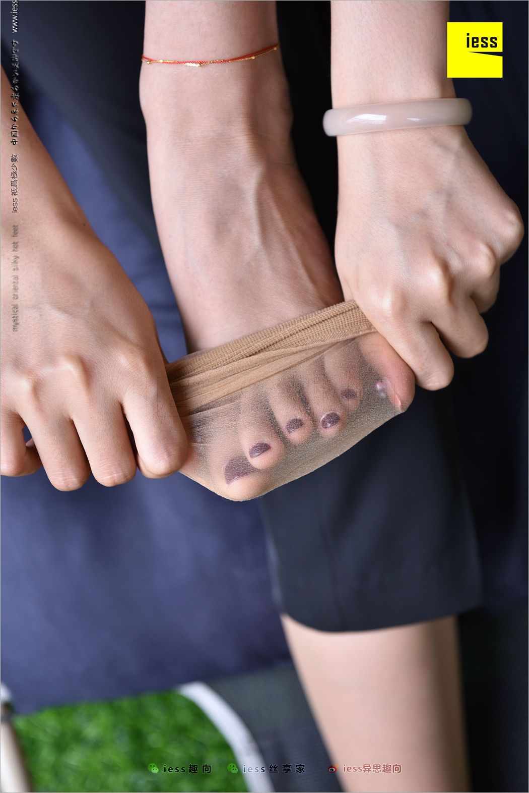 图片[35]-[IESS异思趣向] 2018.04.10 丝足便当214：《中筒丝袜-冷门之美》华华 在线浏览 – 速更版-美库