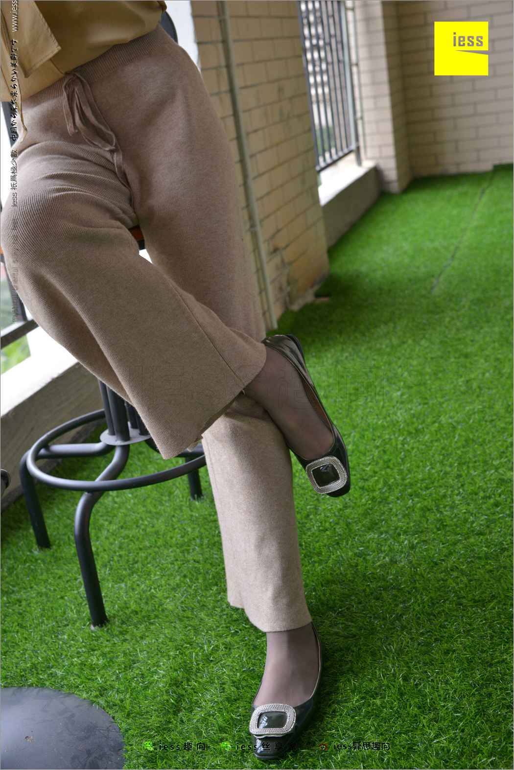 图片[28]-[IESS异思趣向] 2018.04.15 丝足便当218：《小羽、船袜、短丝和平底鞋》精简版 在线浏览 – 速更版-美库