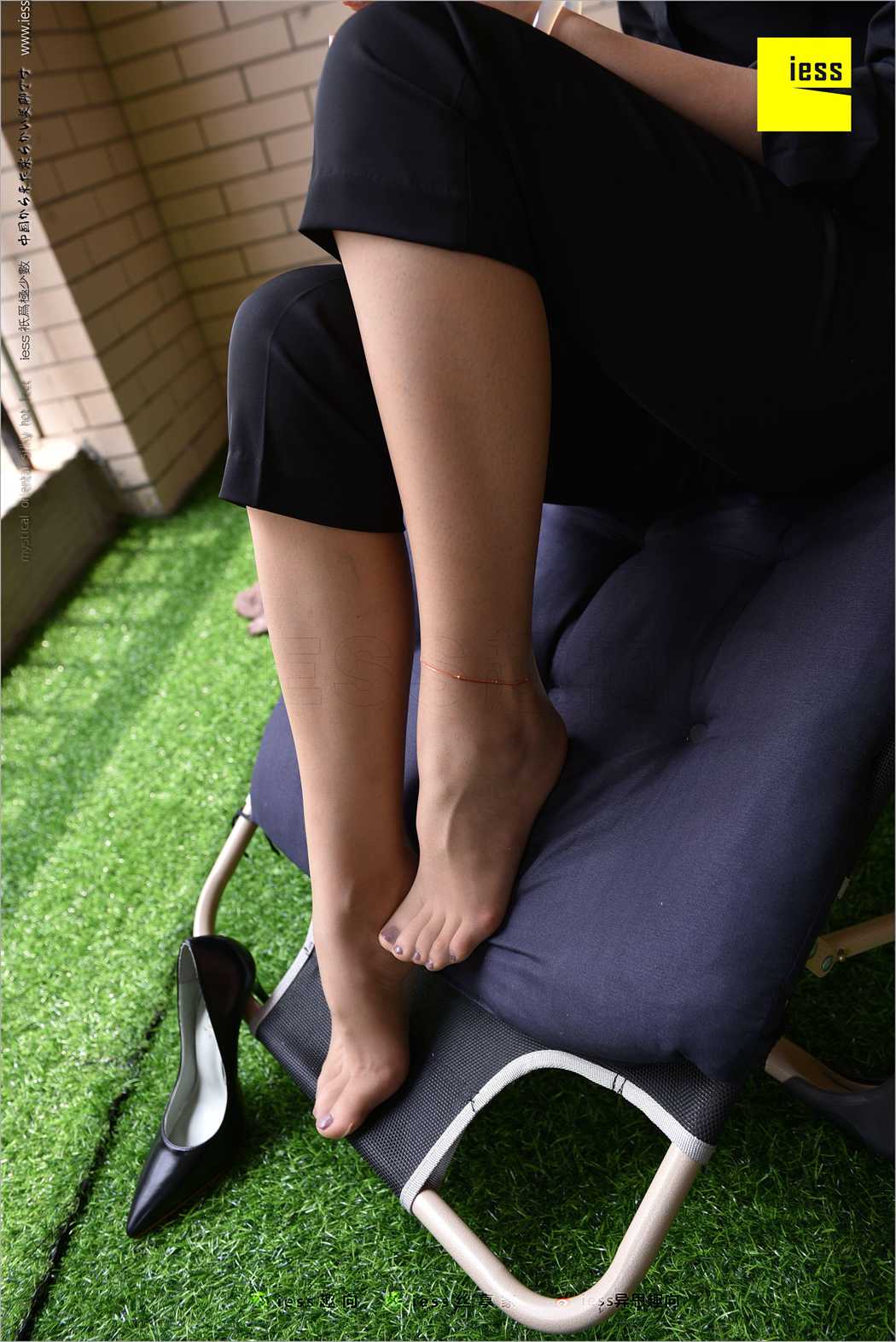 图片[7]-[IESS异思趣向] 2018.04.10 丝足便当214：《中筒丝袜-冷门之美》华华 在线浏览 – 速更版-美库