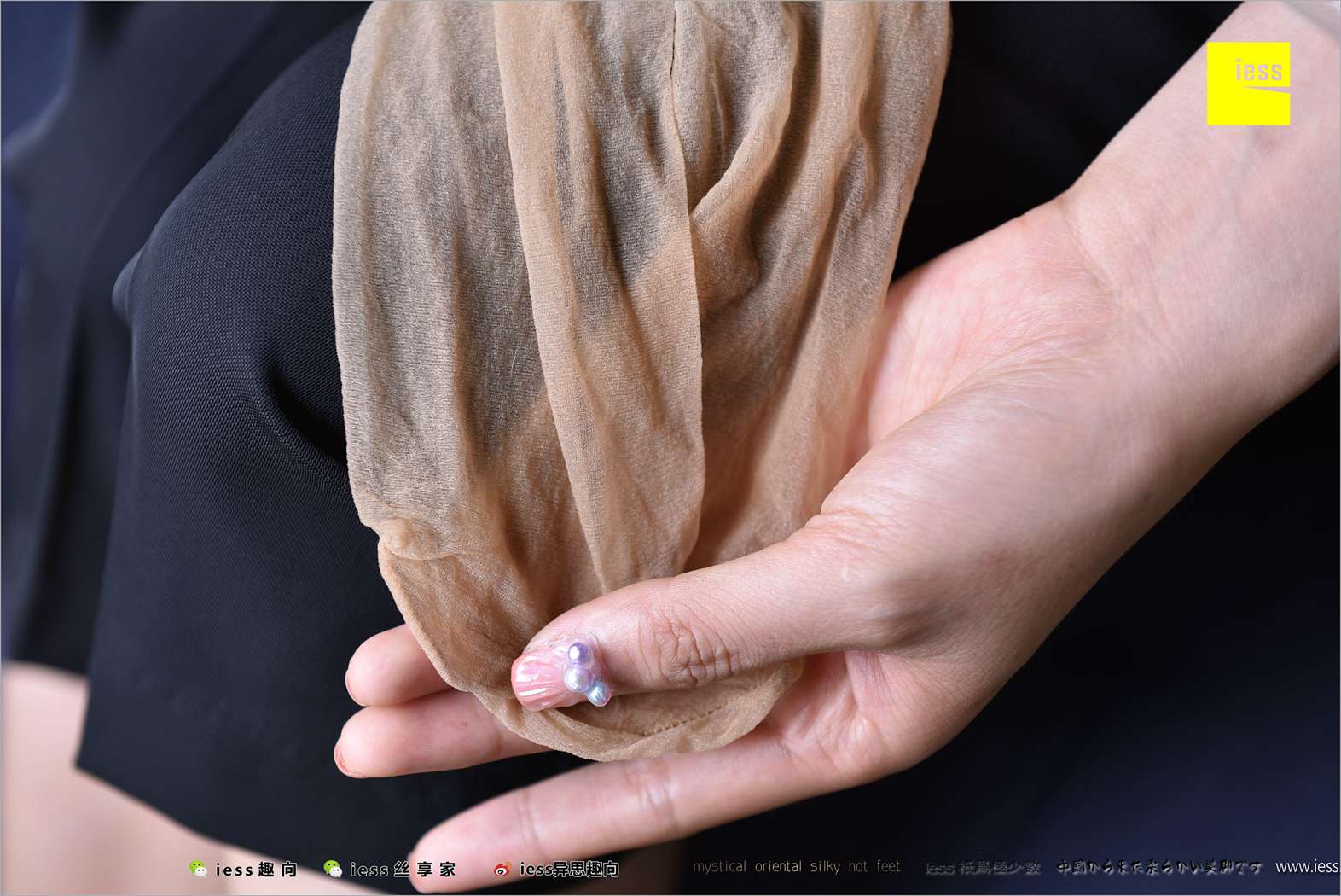 图片[76]-[IESS异思趣向] 2018.04.10 丝足便当214：《中筒丝袜-冷门之美》华华 在线浏览 – 速更版-美库