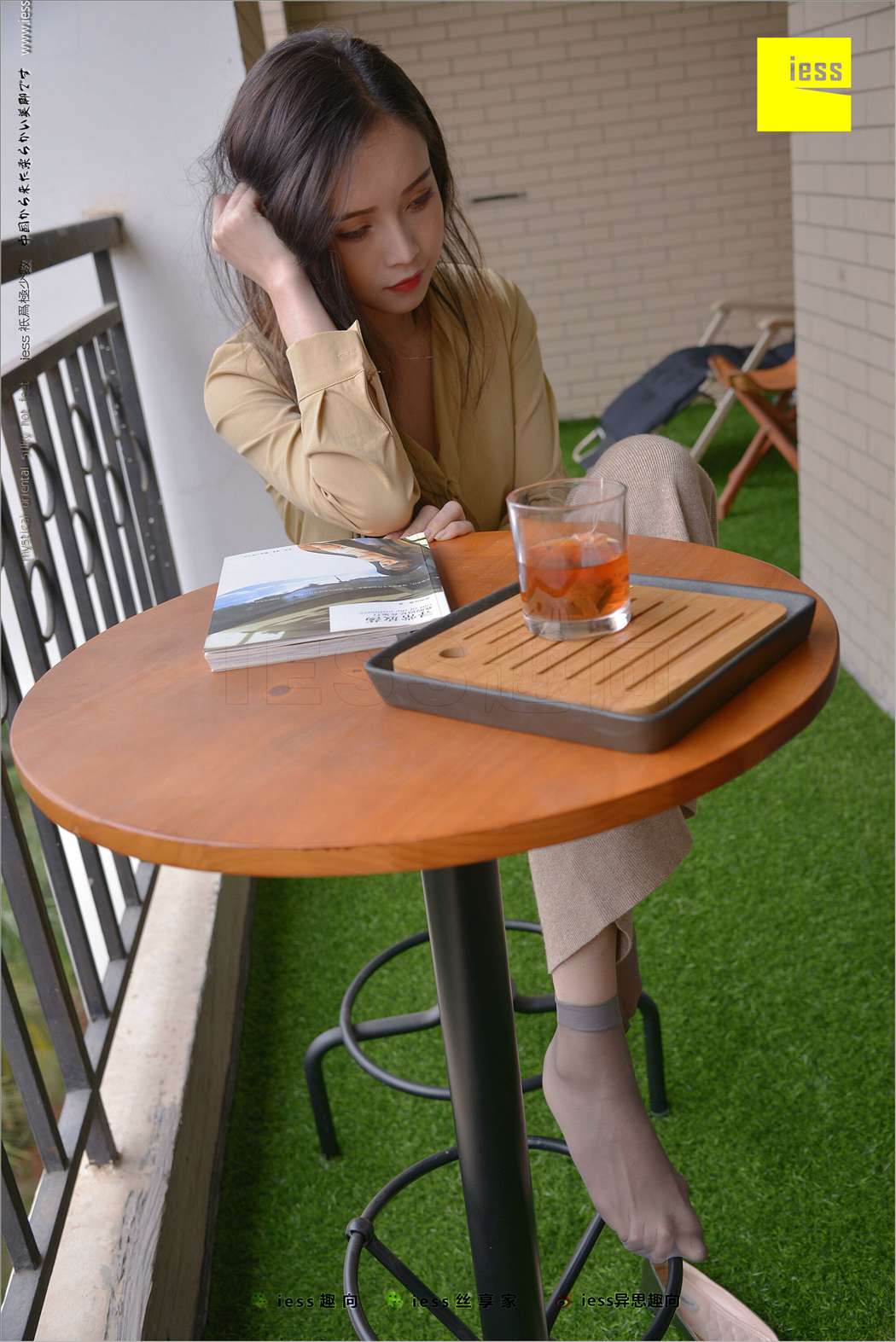 图片[79]-[IESS异思趣向] 2018.04.15 丝足便当218：《小羽、船袜、短丝和平底鞋》精简版 在线浏览 – 速更版-美库