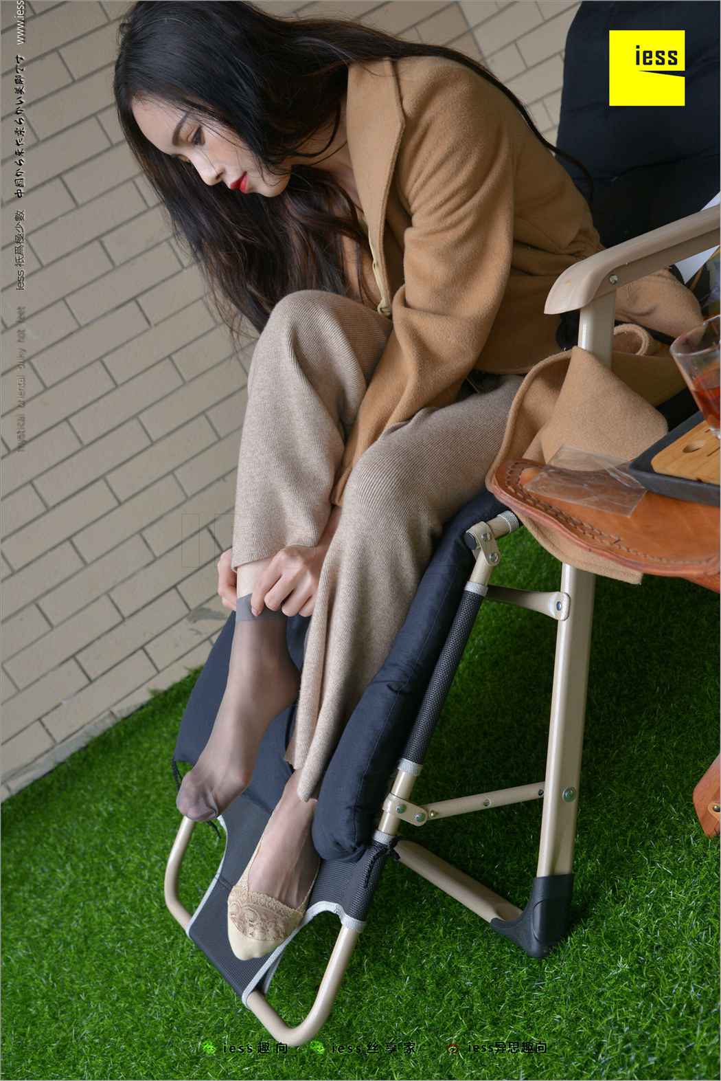 图片[93]-[IESS异思趣向] 2018.04.15 丝足便当218：《小羽、船袜、短丝和平底鞋》精简版 在线浏览 – 速更版-美库