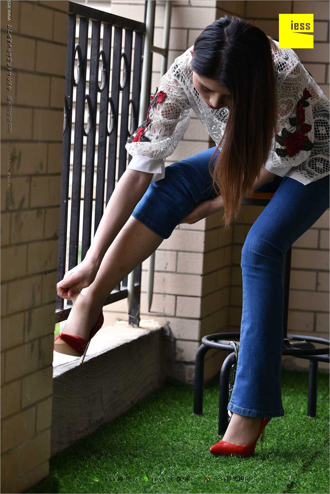 图片[21]-[IESS异思趣向] 2018.04.28 丝足便当224：《牛仔裤、新模特和红色高跟鞋》广炎 在线浏览 – 速更版-美库