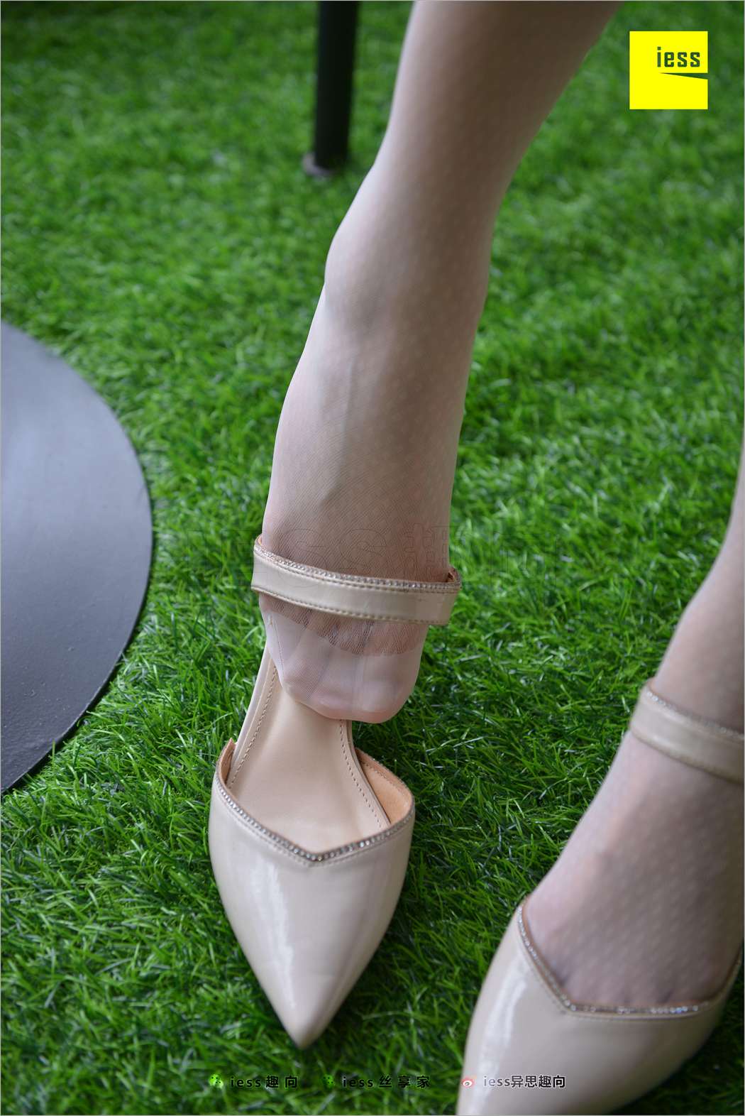 图片[90]-[IESS异思趣向] 2018.05.07 丝足便当227：《小捷的经典复古纯白尼龙丝》小捷 在线浏览 – 速更版-美库