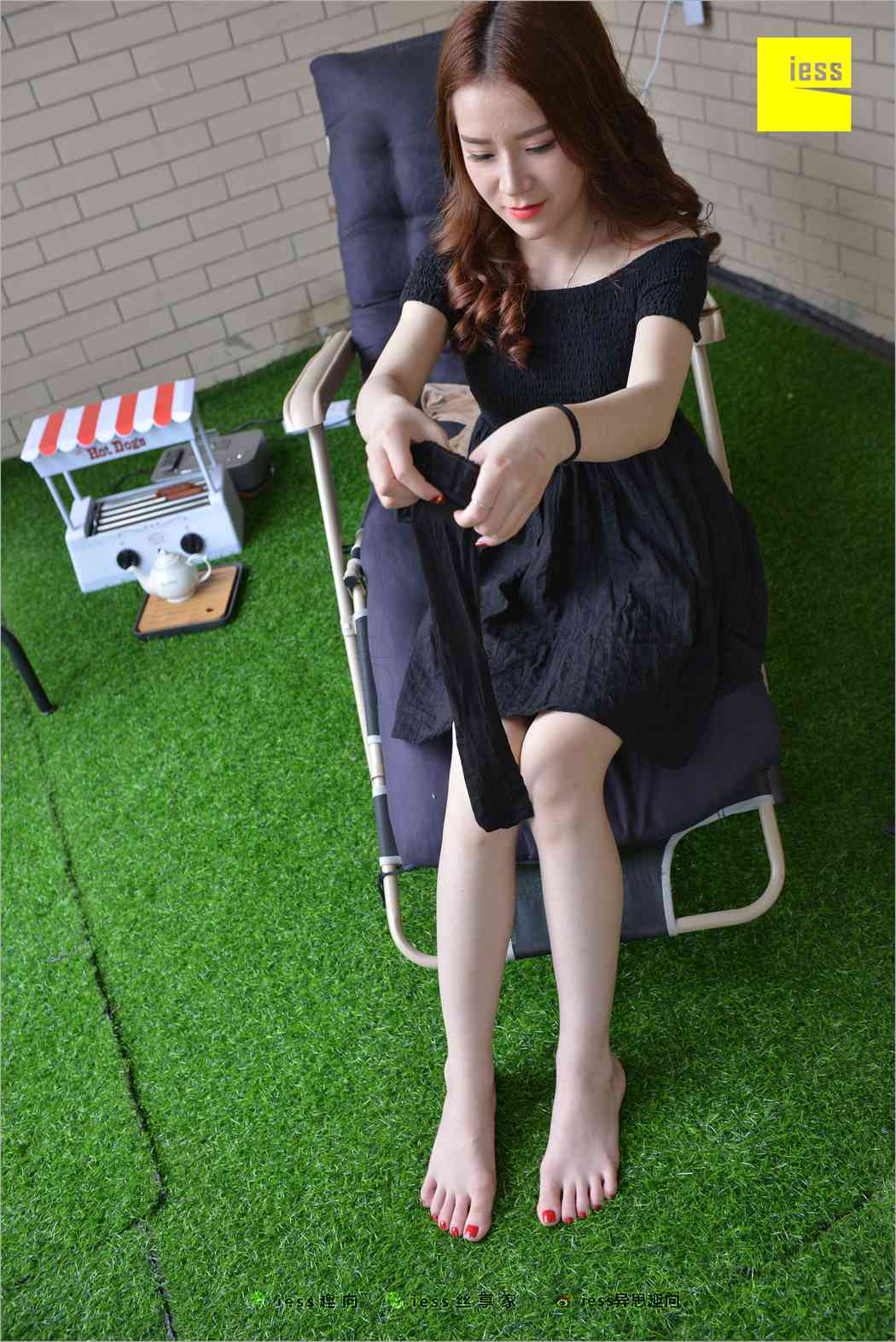 图片[82]-[IESS异思趣向] 2018.06.25 丝足便当244：《名利姐的黑丝大特写》 在线浏览 – 速更版-美库