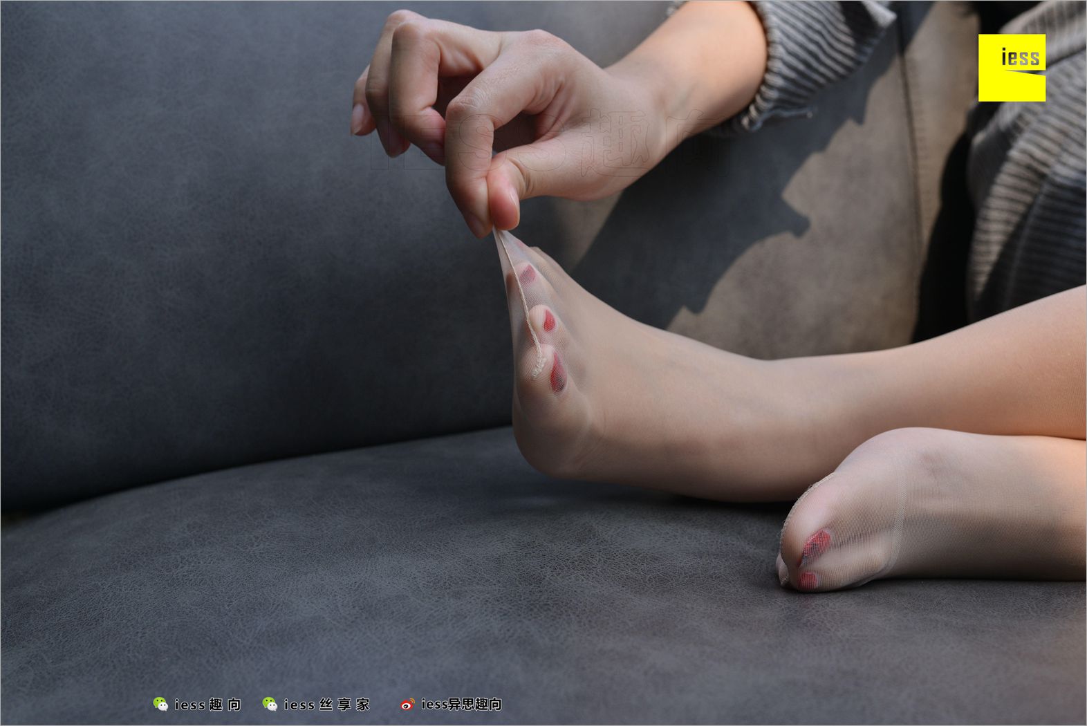 图片[21]-[IESS异思趣向] 2018.07.08 丝足便当250：《少妇芳芳的满足赏》芳芳 在线浏览 – 速更版-美库