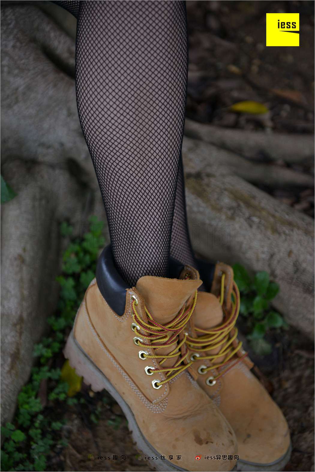 图片[72]-[IESS异思趣向] 2018.05.21 丝足便当233：《误入歧途的网眼袜》潇潇 在线浏览 – 速更版-美库