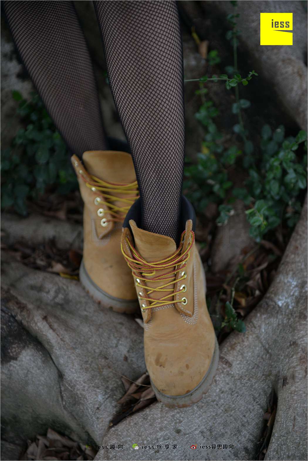 图片[77]-[IESS异思趣向] 2018.05.21 丝足便当233：《误入歧途的网眼袜》潇潇 在线浏览 – 速更版-美库