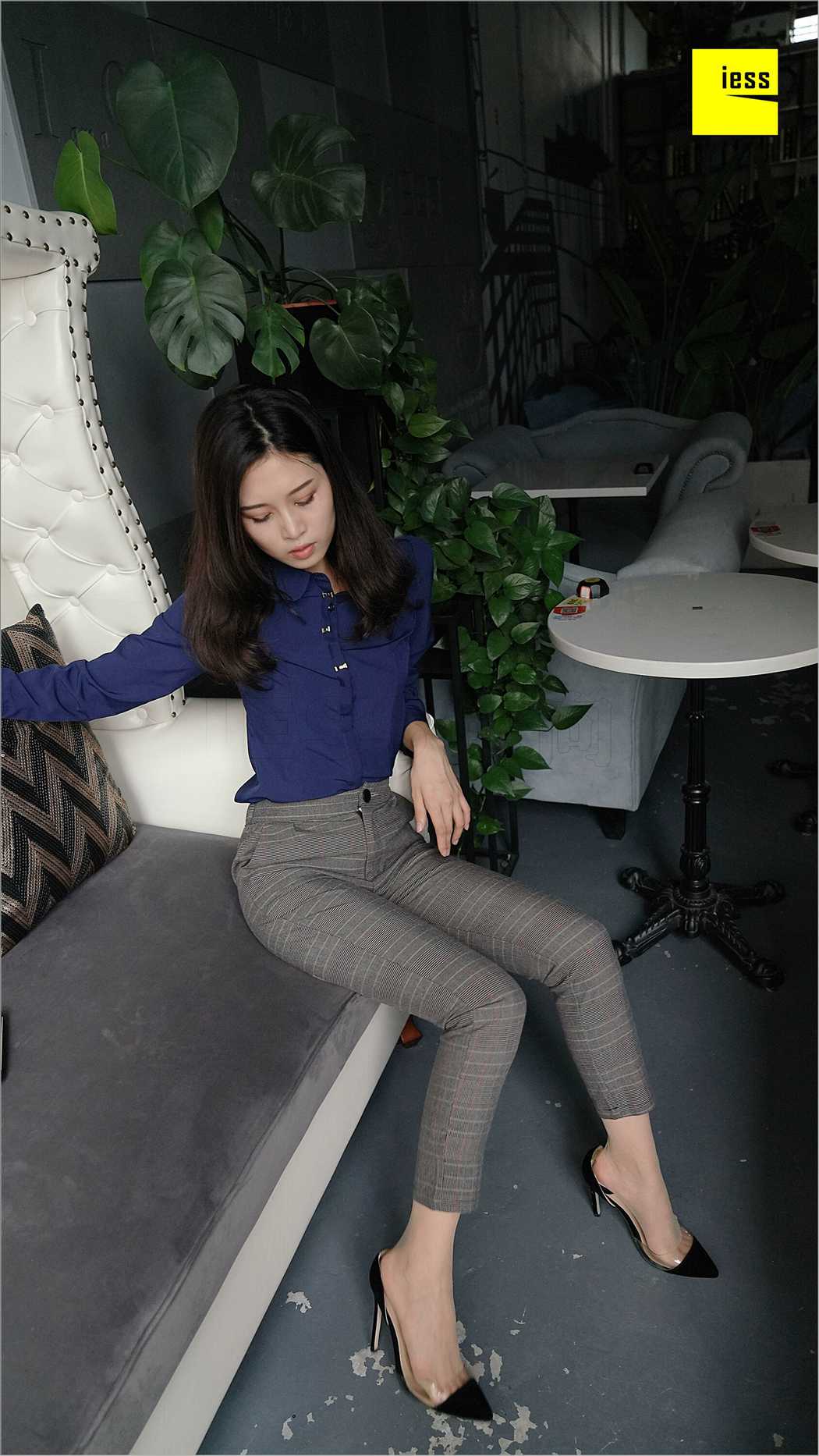 图片[73]-[IESS异思趣向] 2018.08.14 丝足便当261：《穿长裤的邱主管》邱主管 在线浏览 – 速更版-美库