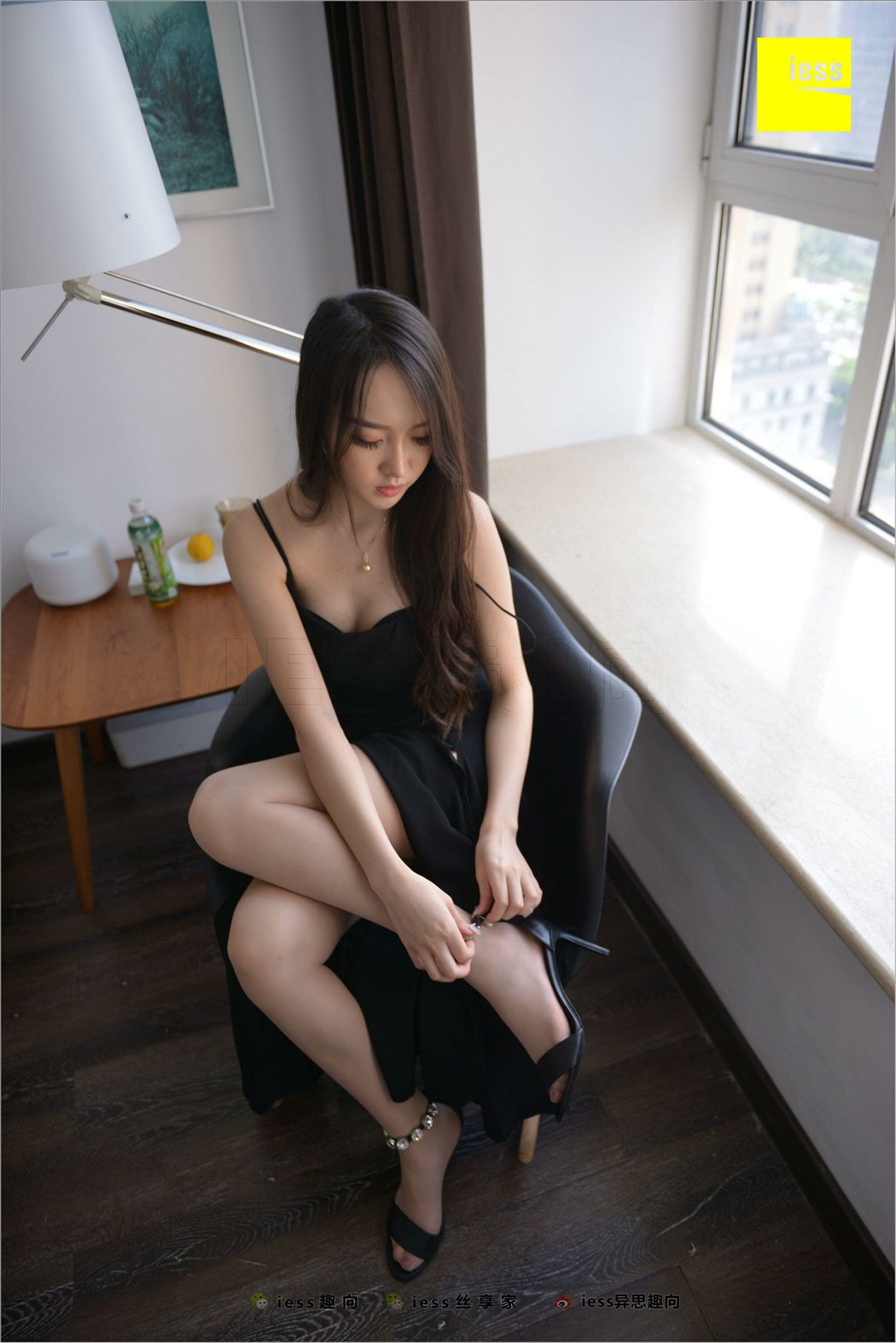 图片[45]-[IESS异思趣向] 2018.07.19 丝足便当253：《高衩长裙下的脱袜诱惑》云芝 在线浏览 – 速更版-美库