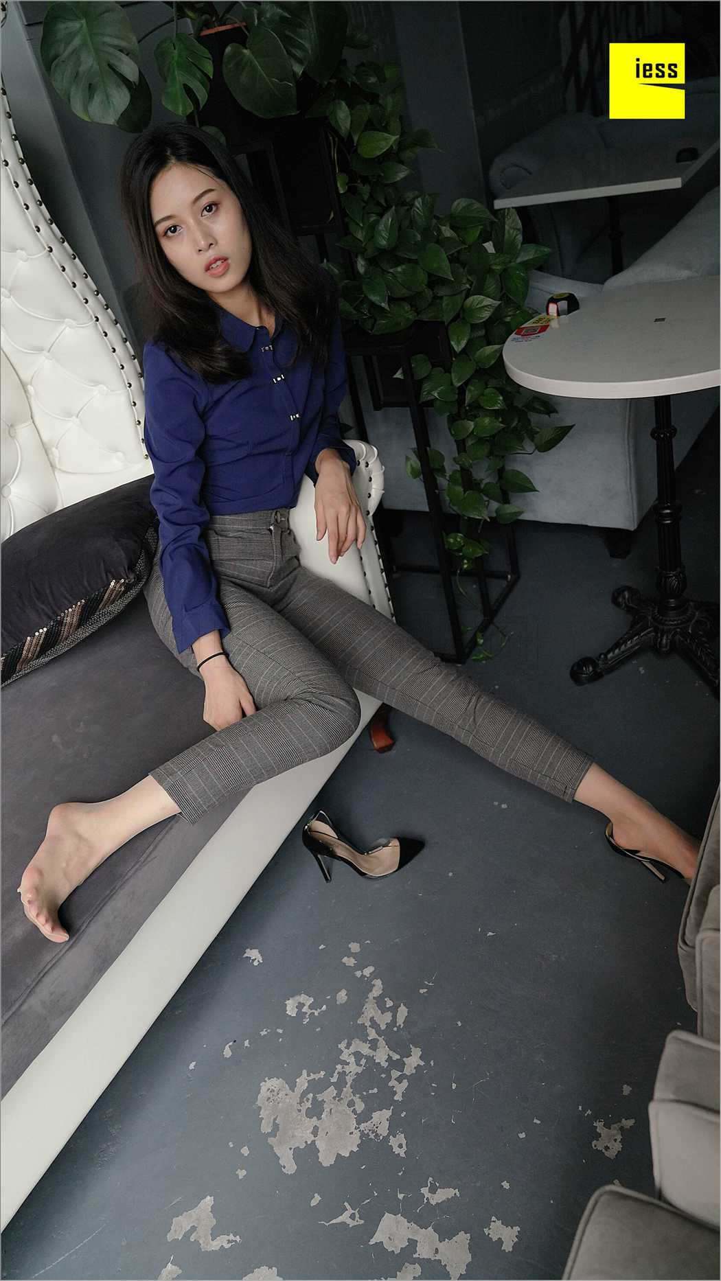 图片[21]-[IESS异思趣向] 2018.08.14 丝足便当261：《穿长裤的邱主管》邱主管 在线浏览 – 速更版-美库