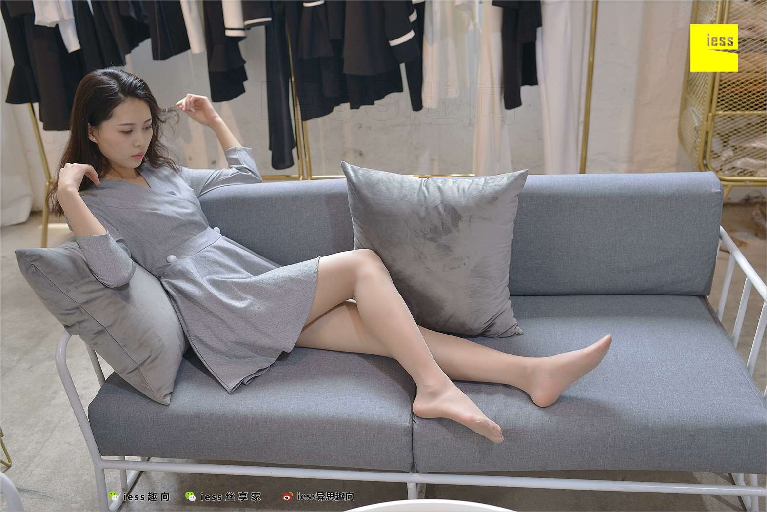 图片[24]-[IESS异思趣向] 2018.07.29 丝足便当255：《邱主管》新模特 在线浏览 – 速更版-美库