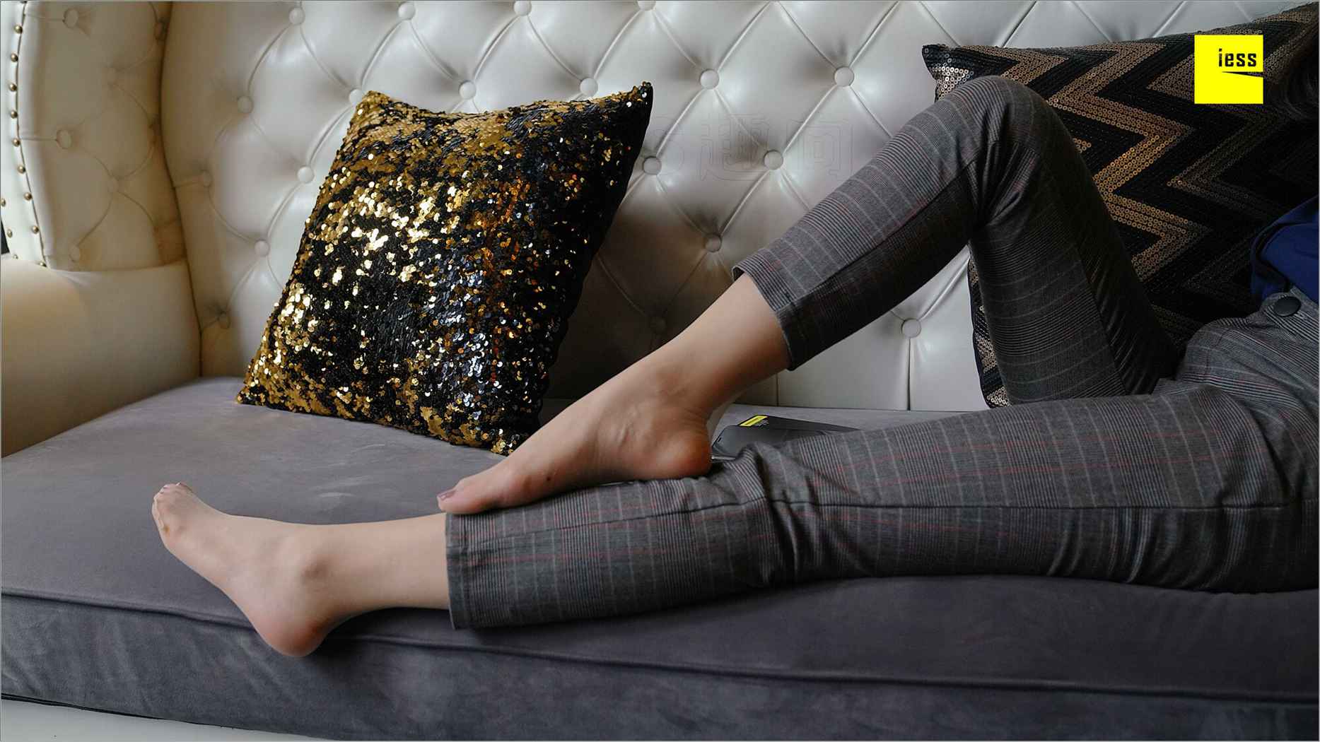 图片[54]-[IESS异思趣向] 2018.08.14 丝足便当261：《穿长裤的邱主管》邱主管 在线浏览 – 速更版-美库