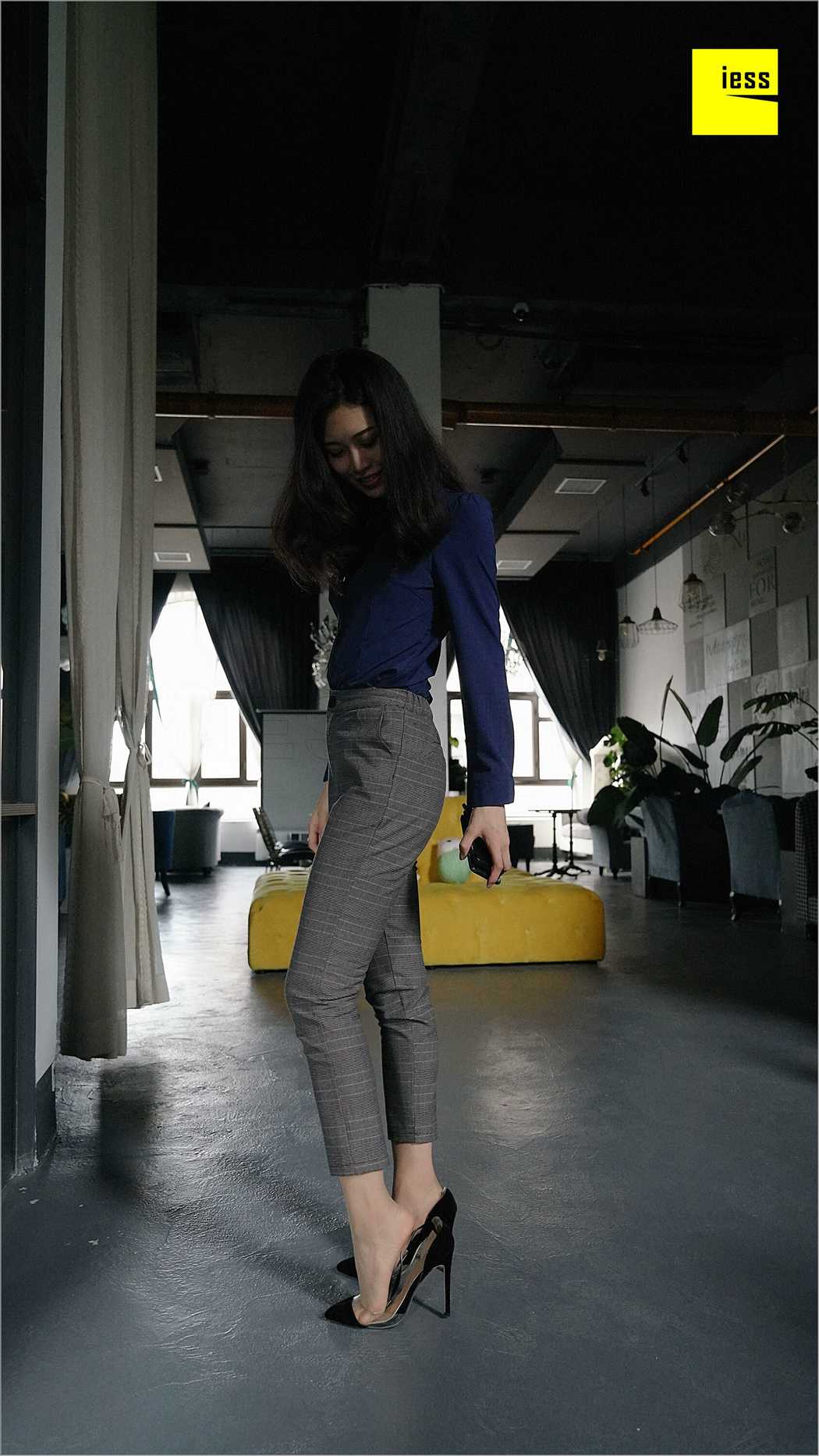 图片[20]-[IESS异思趣向] 2018.08.14 丝足便当261：《穿长裤的邱主管》邱主管 在线浏览 – 速更版-美库