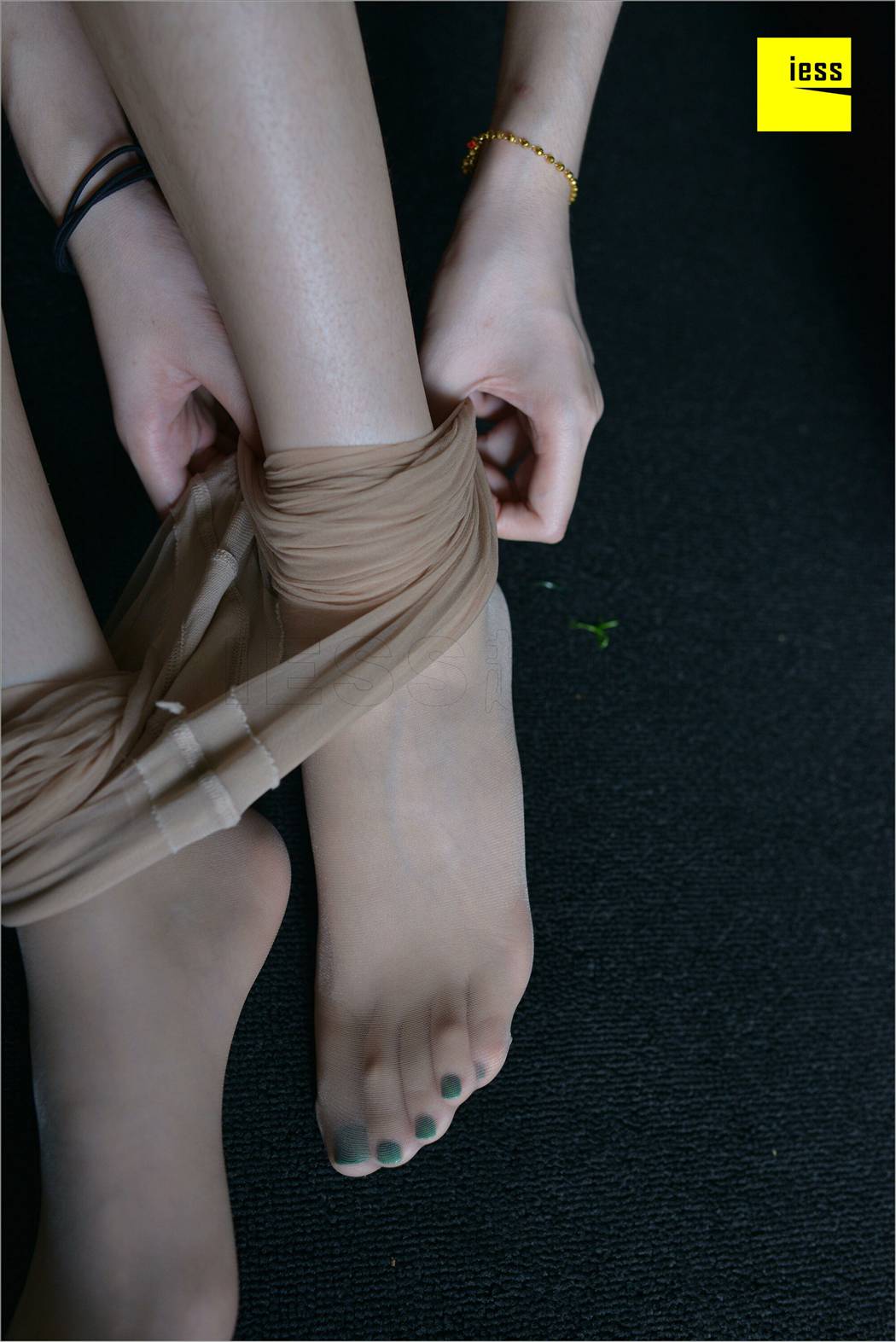 图片[69]-[IESS异思趣向] 2018.08.20 丝足便当263：《情人的孔雀绿》阿馨 在线浏览 – 速更版-美库