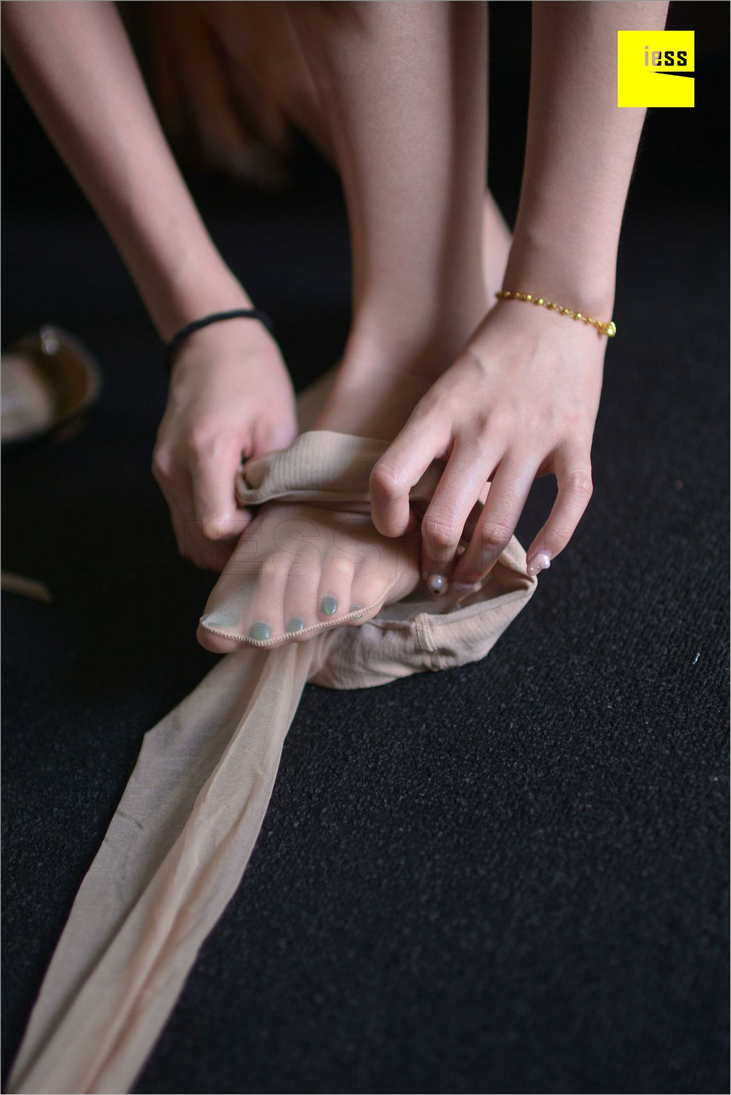 图片[14]-[IESS异思趣向] 2018.08.20 丝足便当263：《情人的孔雀绿》阿馨 在线浏览 – 速更版-美库