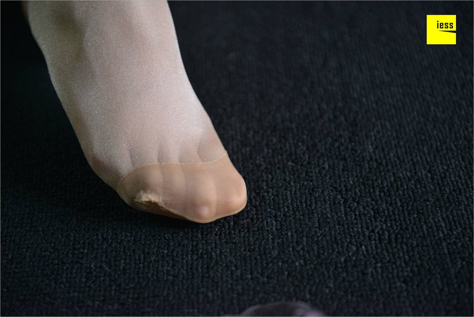 图片[19]-[IESS异思趣向] 2018.08.13 丝足便当MF.001：《梦呓1》馨月 – 速更版-美库