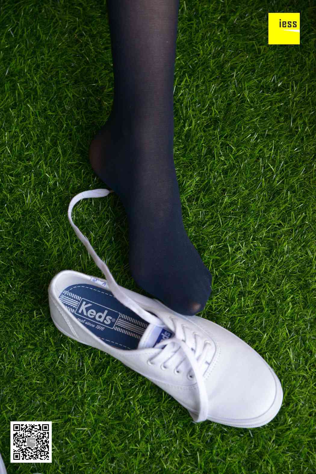 图片[83]-[IESS异思趣向] 2018.02.07《魔鬼周三》特刊05期：佳爷的宝蓝色厚丝 在线浏览 – 速更版-美库