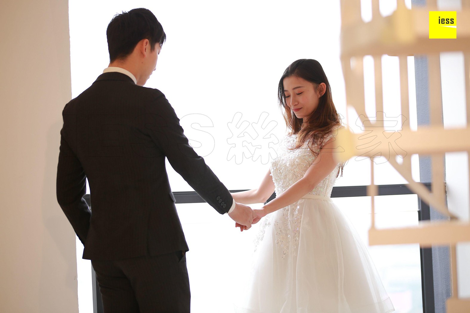 图片[47]-[IESS异思趣向] 2018.02.13《魔鬼周三》特刊06期：秋秋 – 新郎不是我 在线浏览 – 速更版-美库