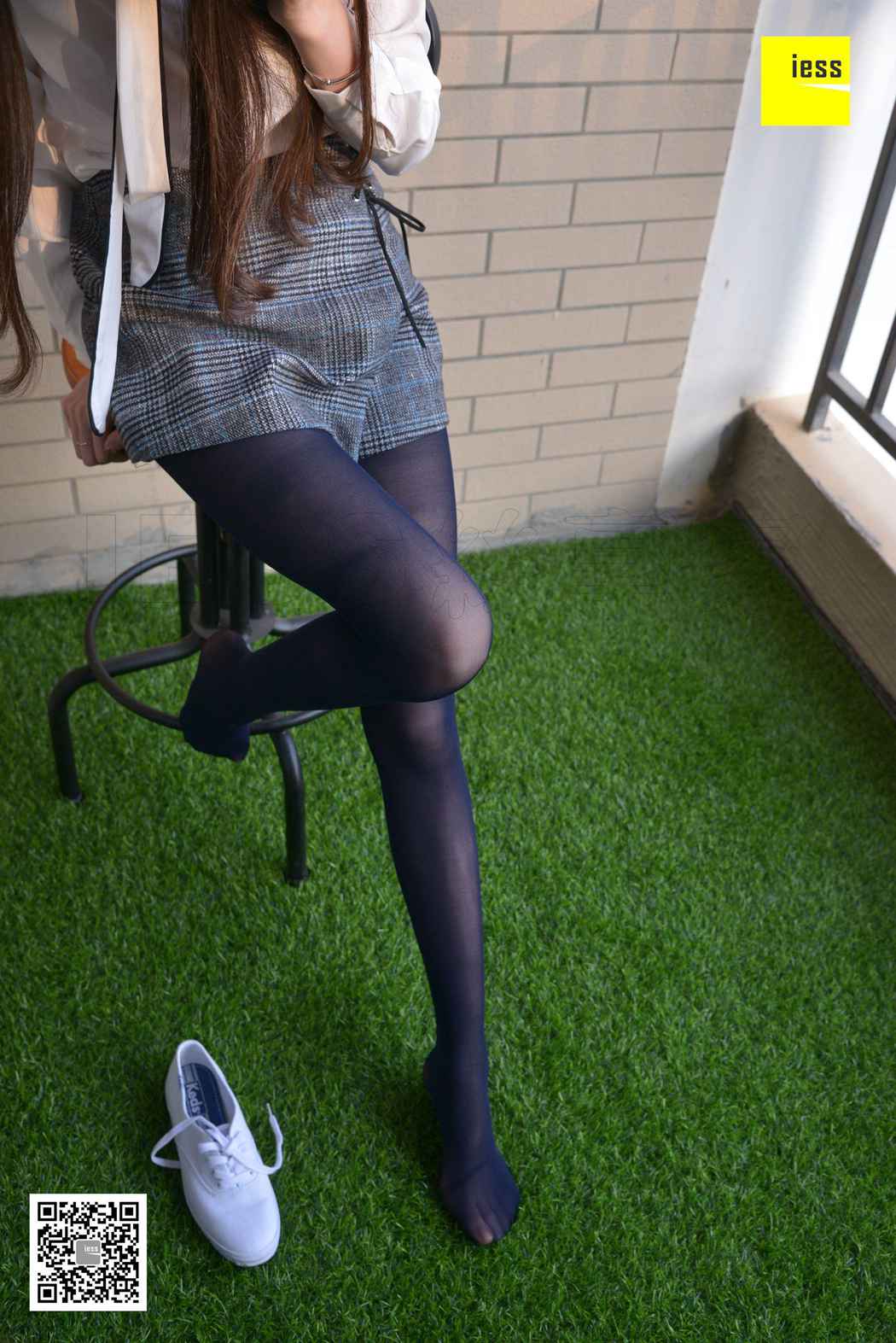 图片[95]-[IESS异思趣向] 2018.02.07《魔鬼周三》特刊05期：佳爷的宝蓝色厚丝 在线浏览 – 速更版-美库