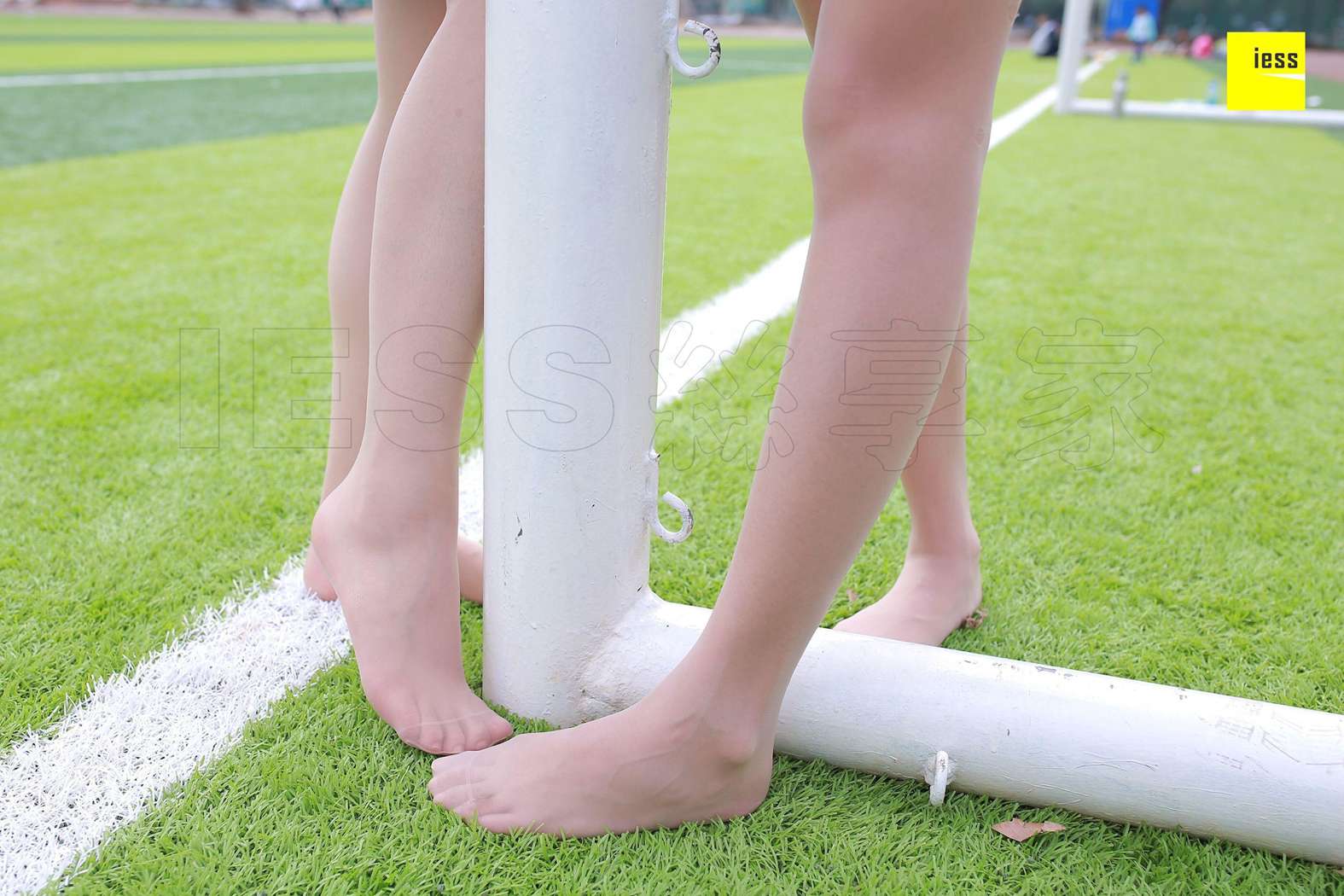 图片[14]-[IESS异思趣向] 2018.03.14《魔鬼周三》特刊10期：同窗肉丝情 在线浏览 – 速更版-美库