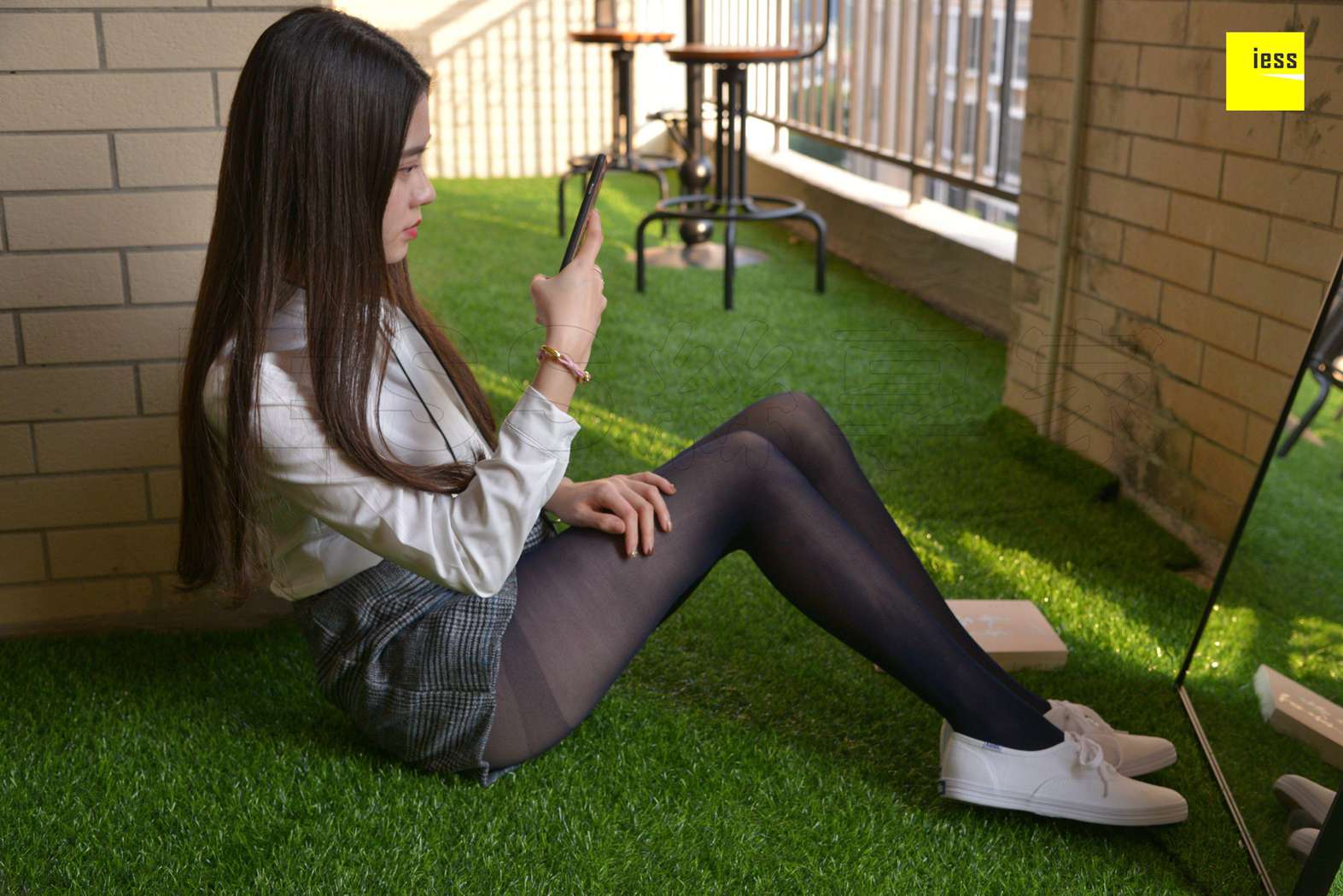 图片[75]-[IESS异思趣向] 2018.02.07《魔鬼周三》特刊05期：佳爷的宝蓝色厚丝 在线浏览 – 速更版-美库