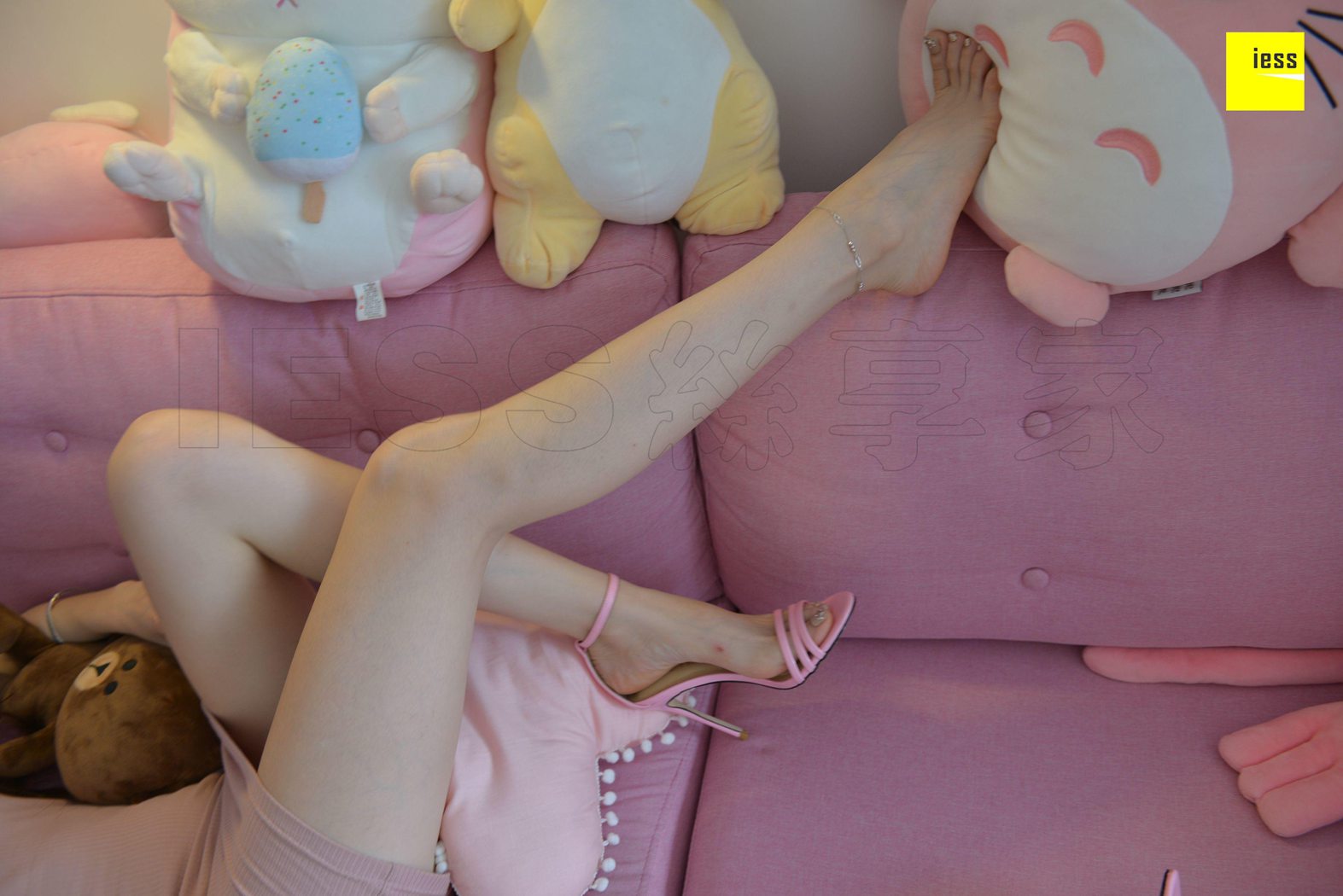 图片[47]-[IESS异思趣向] 2018.05.09《魔鬼周三》特刊17期：粉红仲夏梦 在线浏览 – 速更版-美库